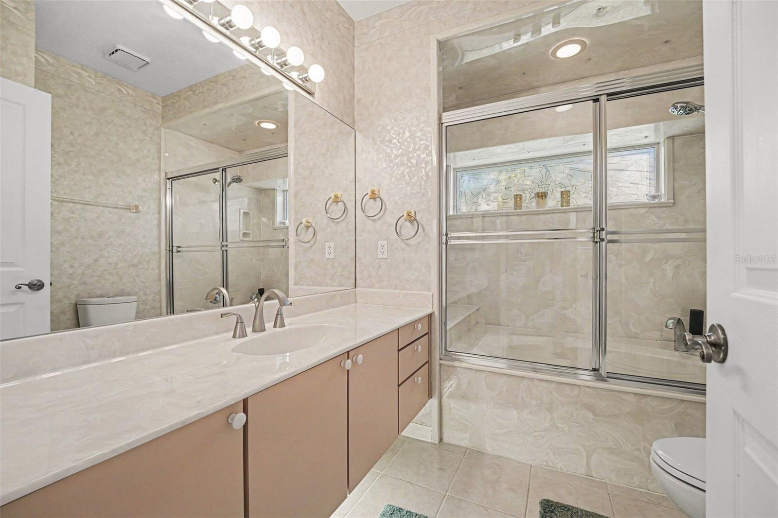 341 Nautica Ct Property Photo 25