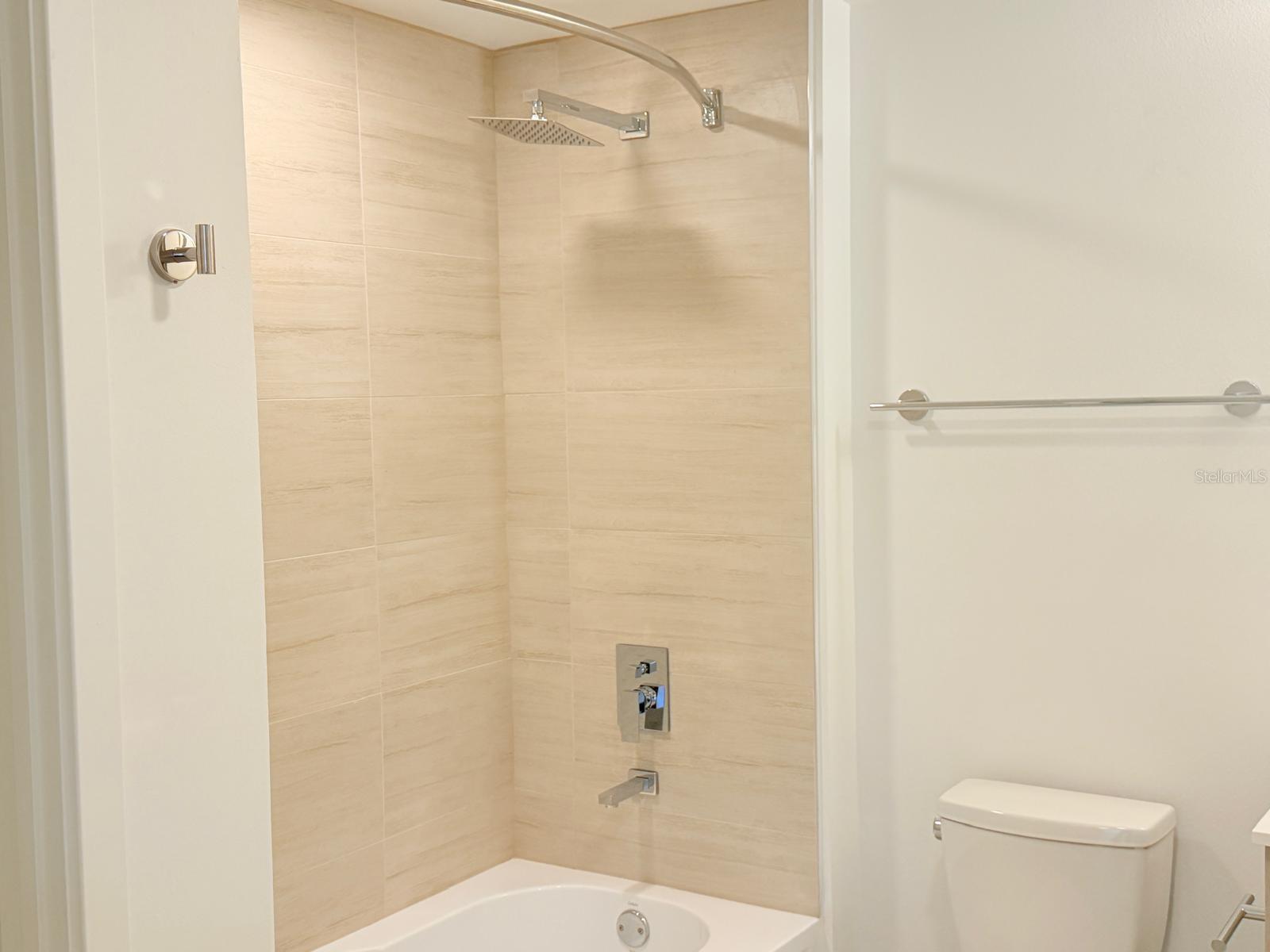 5563 Millenia Park Blvd #313 Property Photo 21