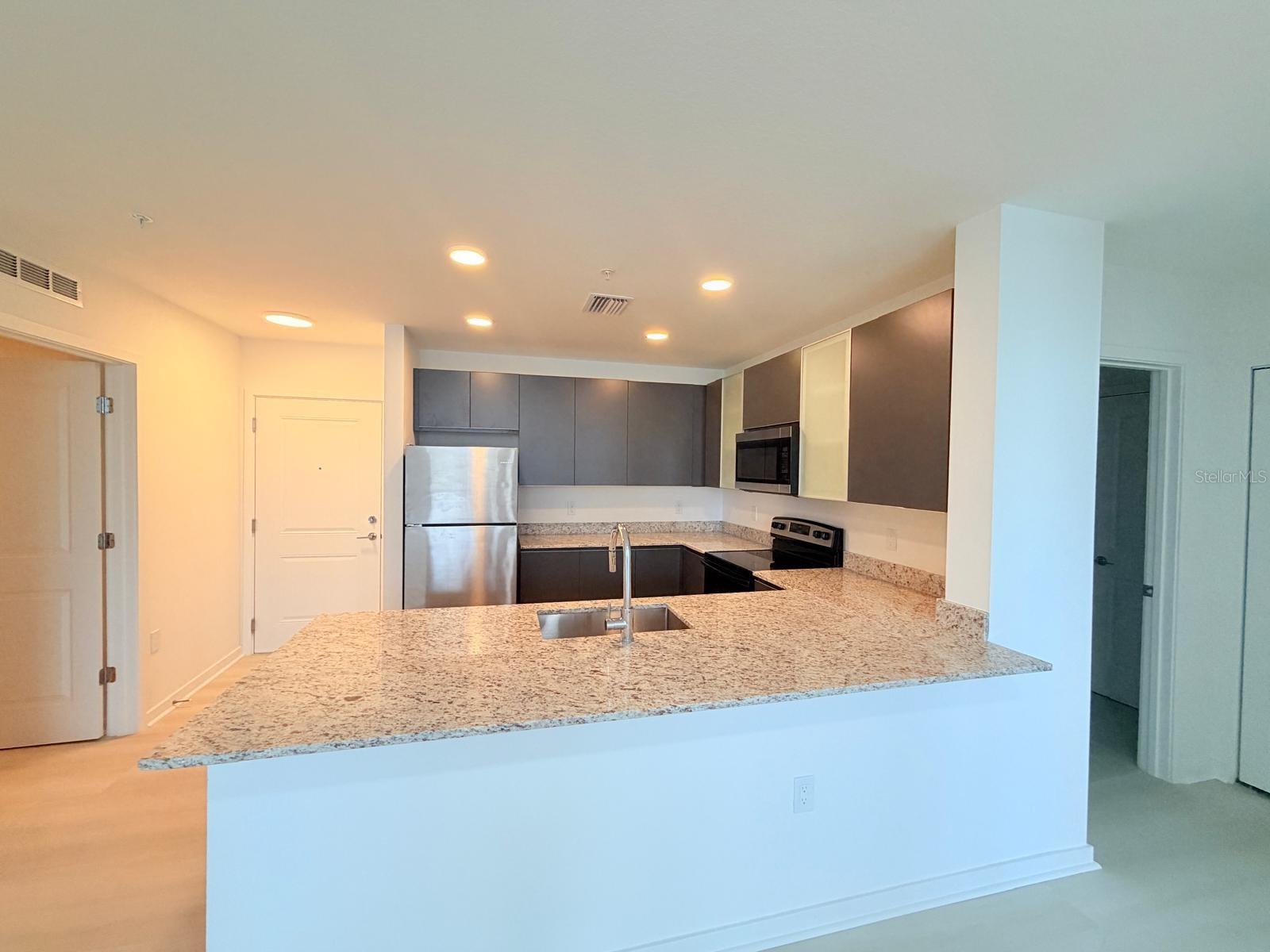 5563 Millenia Park Blvd #313 Property Photo 27