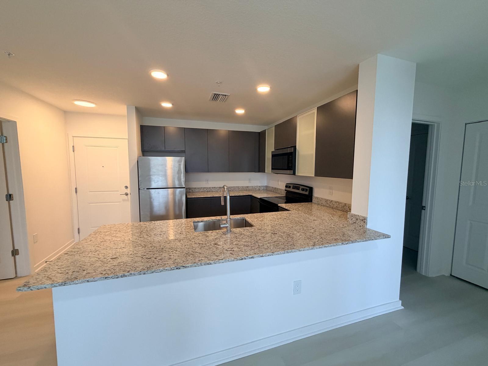 5563 Millenia Park Blvd #313 Property Photo 28