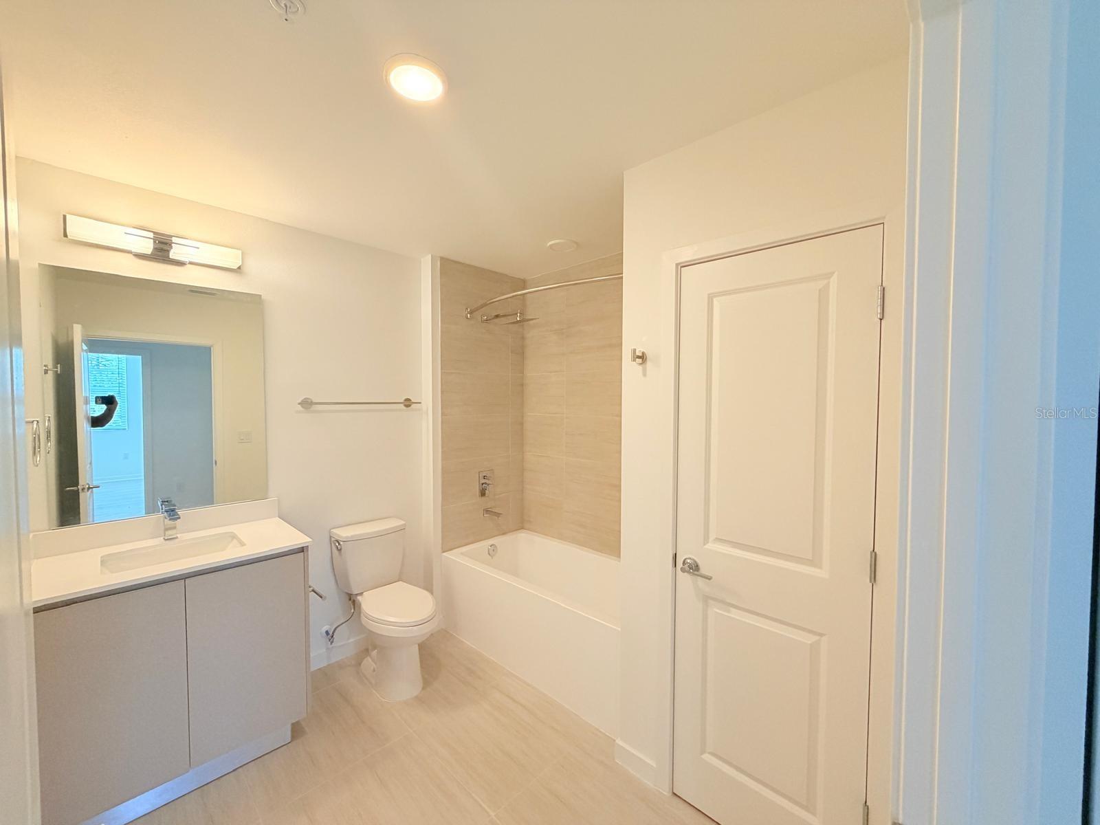 5563 Millenia Park Blvd #313 Property Photo 32