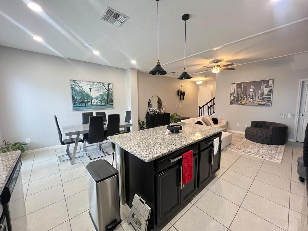 2384 Sedge Grass Way Property Photo 4