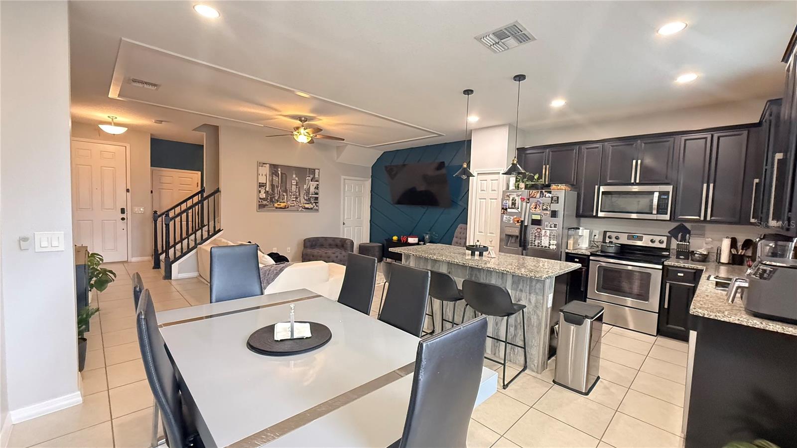 2384 Sedge Grass Way Property Photo 11