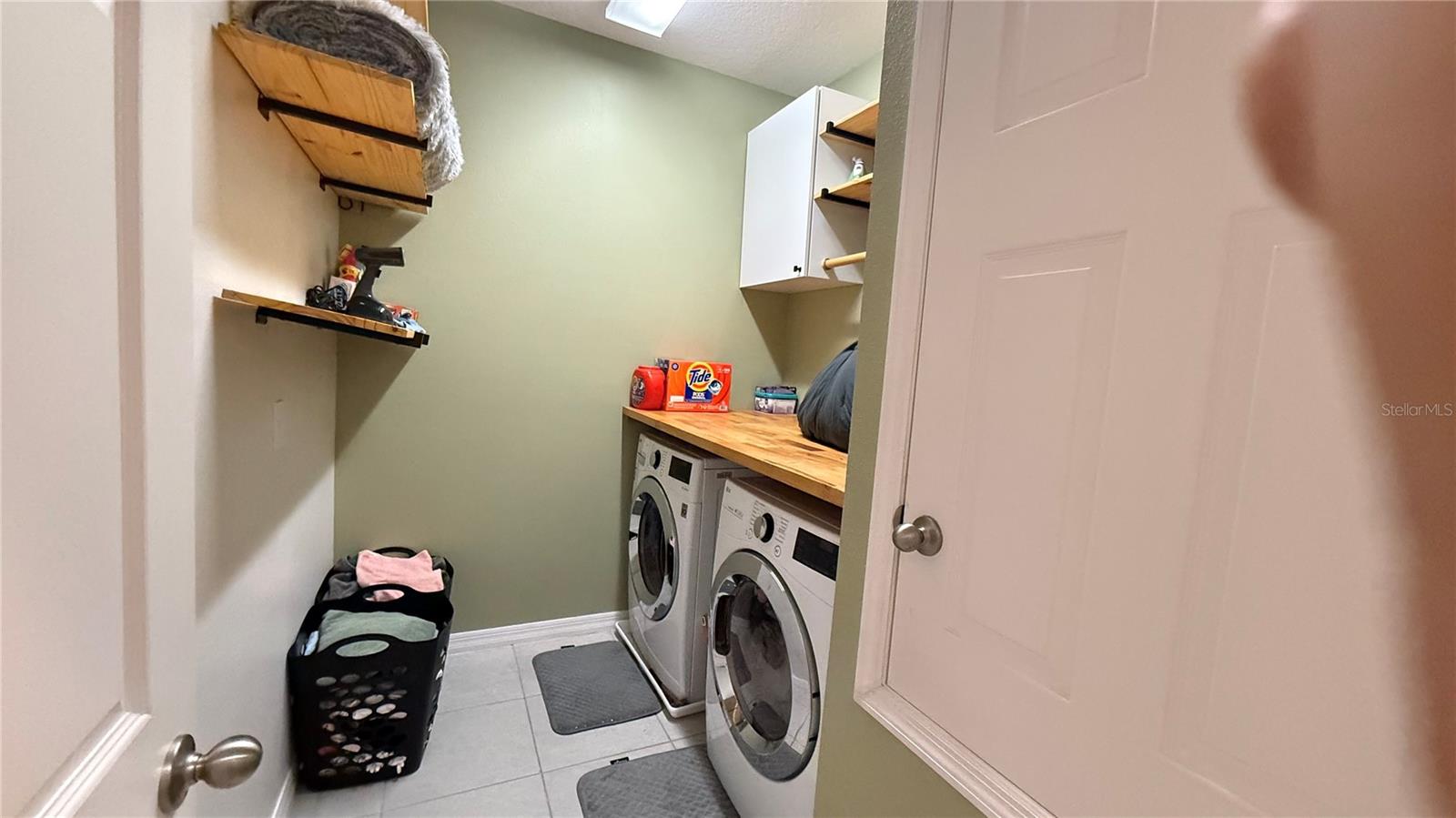 2384 Sedge Grass Way Property Photo 41