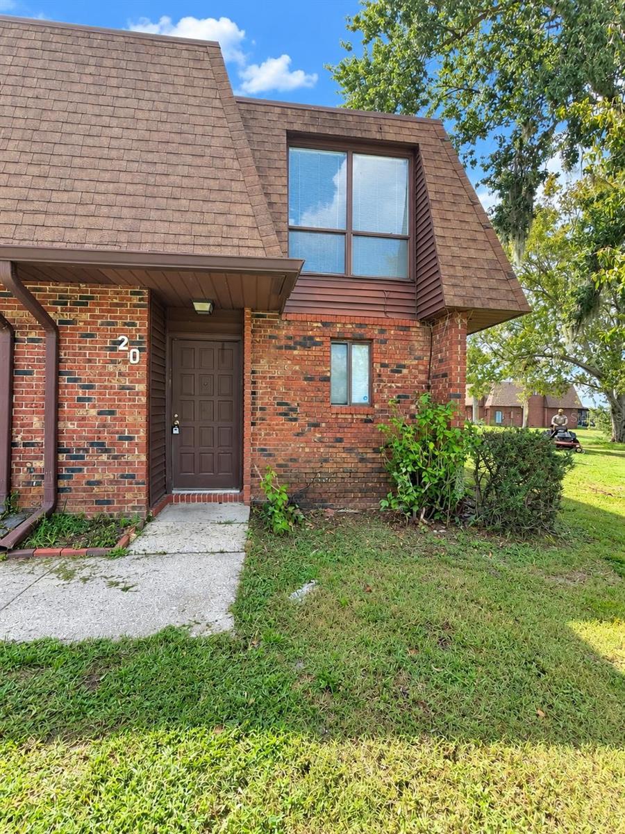 1836 N CRYSTAL LAKE DR #20 Property Photo 1