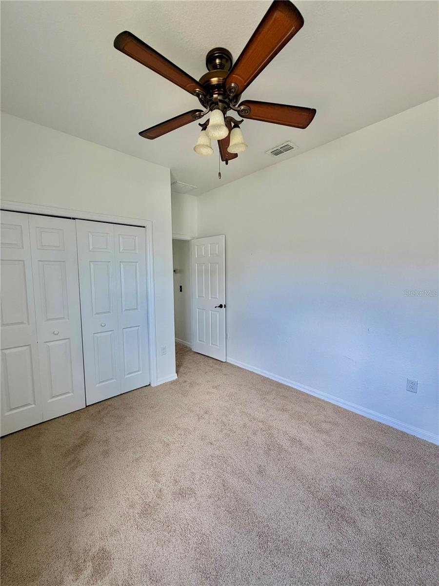 520 Highland Meadows Ave Property Photo 23