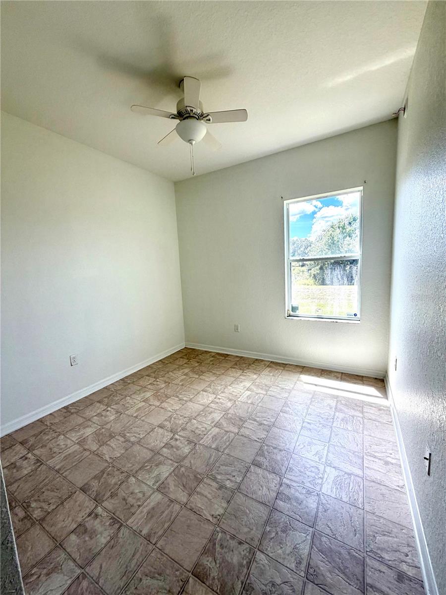 520 Highland Meadows Ave Property Photo 28