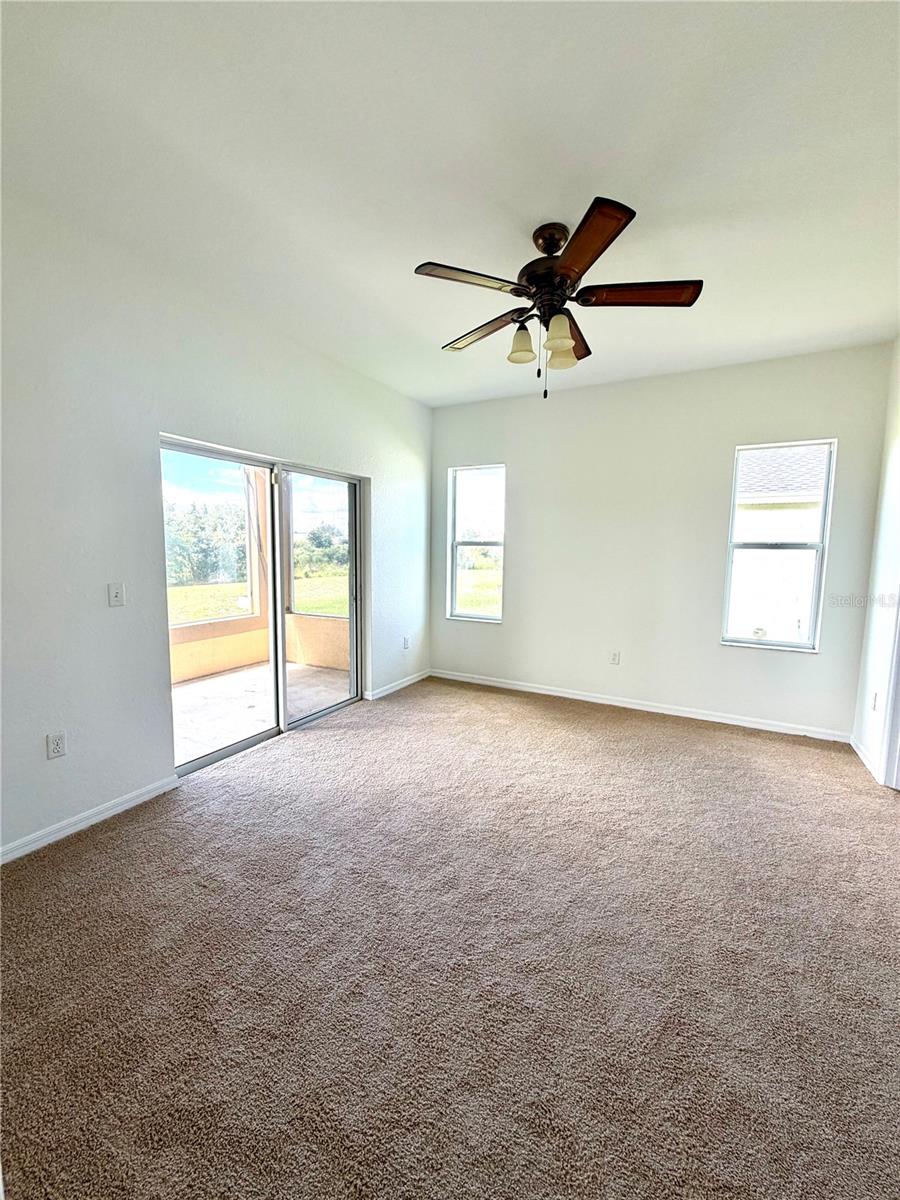 520 Highland Meadows Ave Property Photo 31