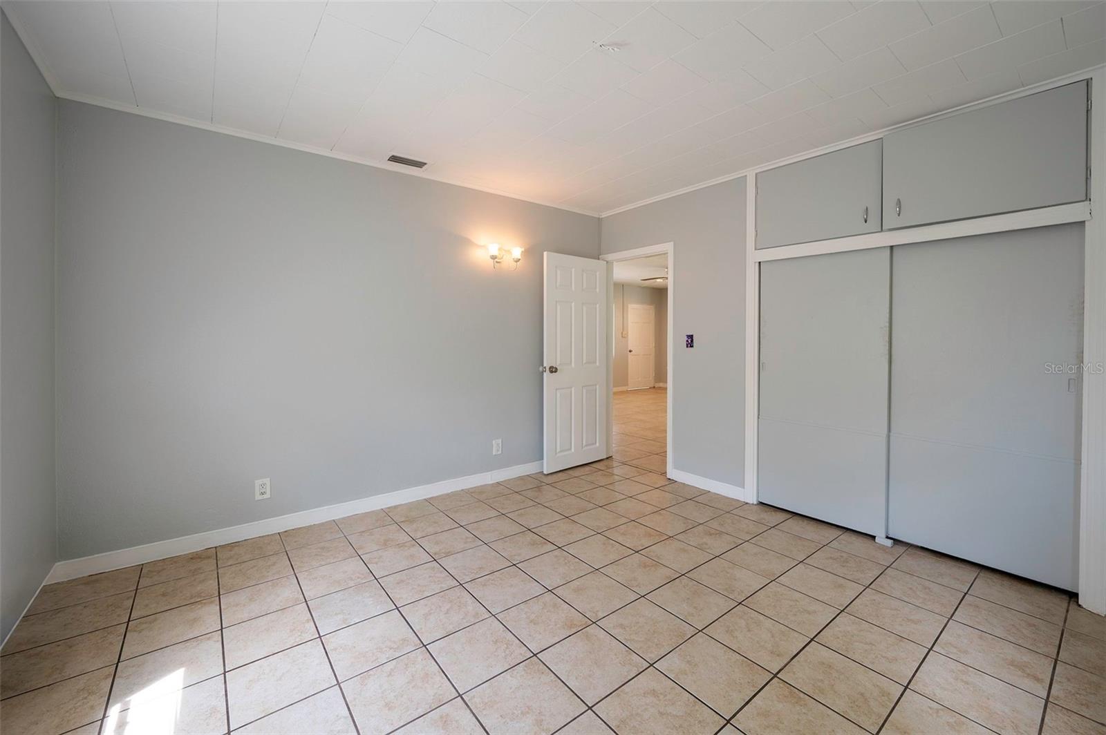 5136 Studio Dr Property Photo 14