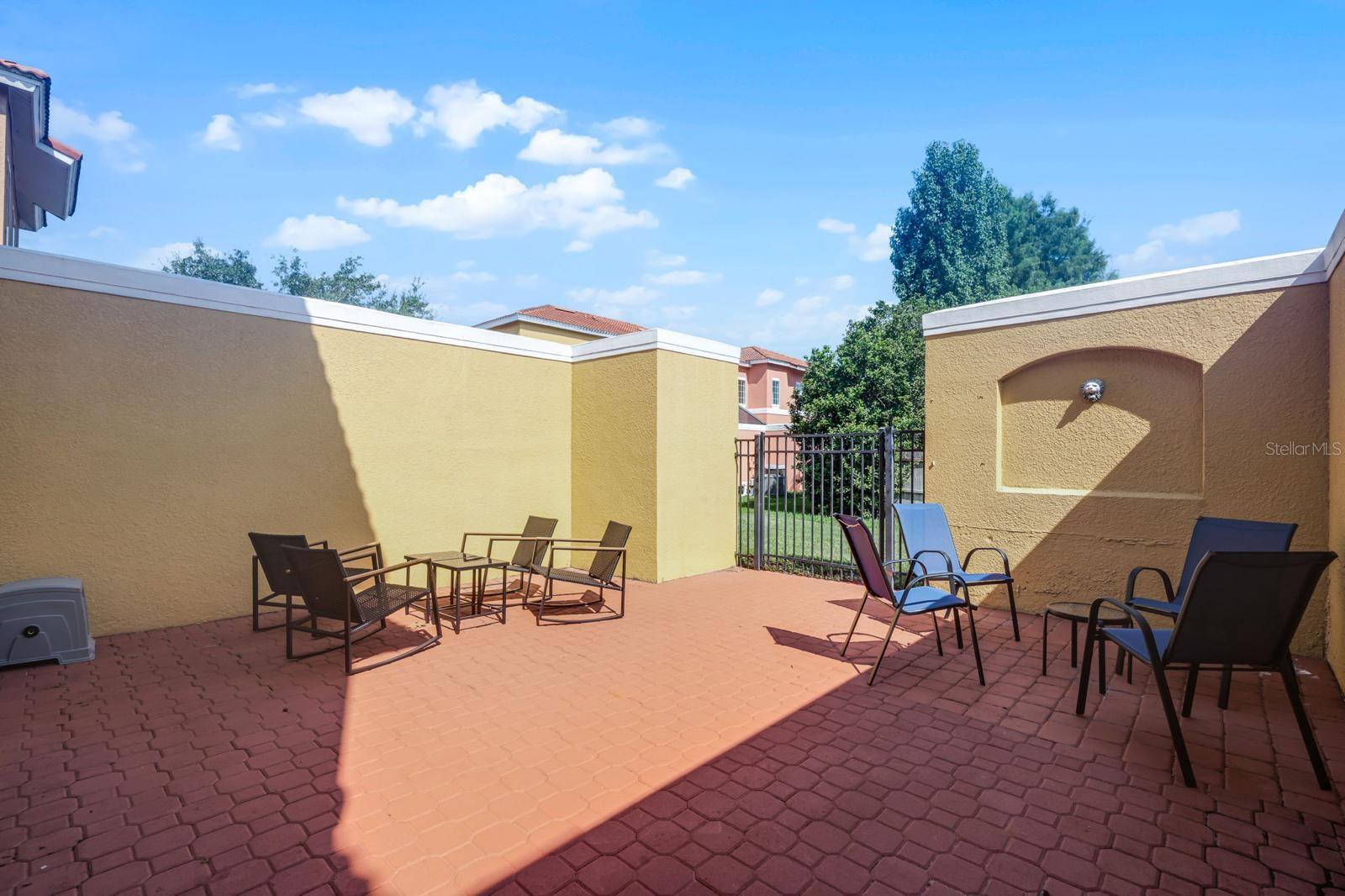 4731 Vero Beach Pl Property Photo 12