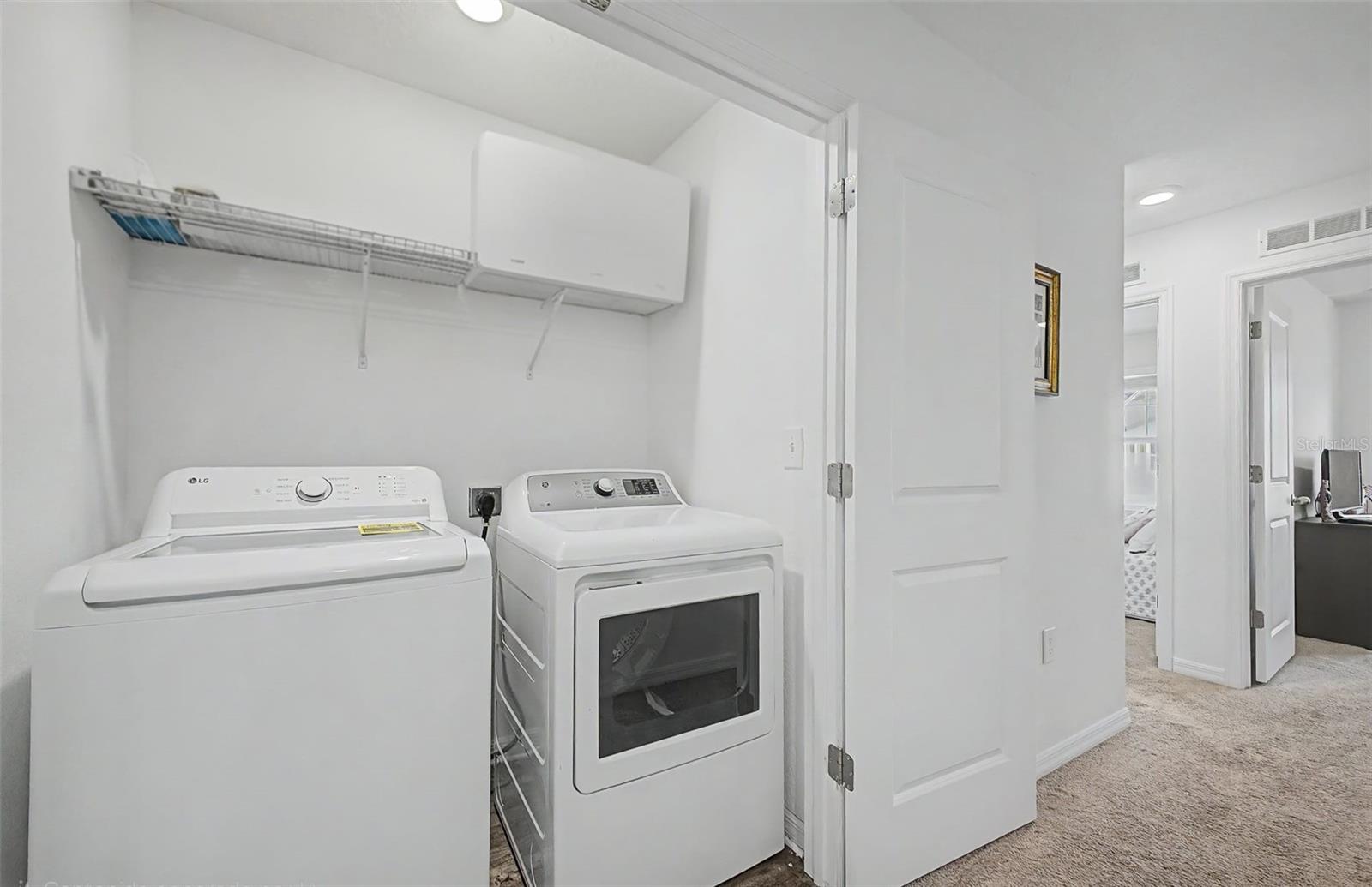 879 Grandin St Property Photo 18