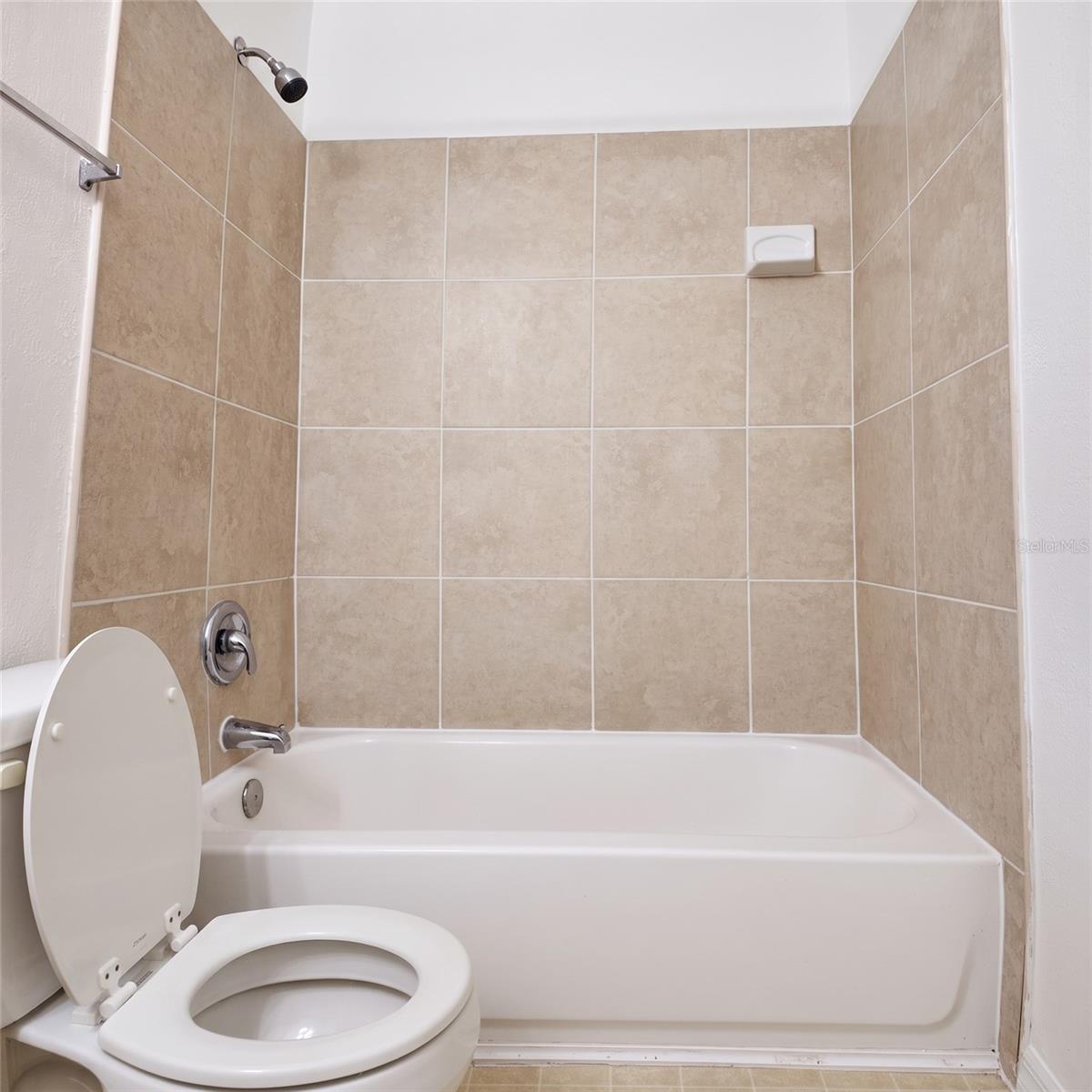 6142 Westgate Dr #304 Property Photo 32