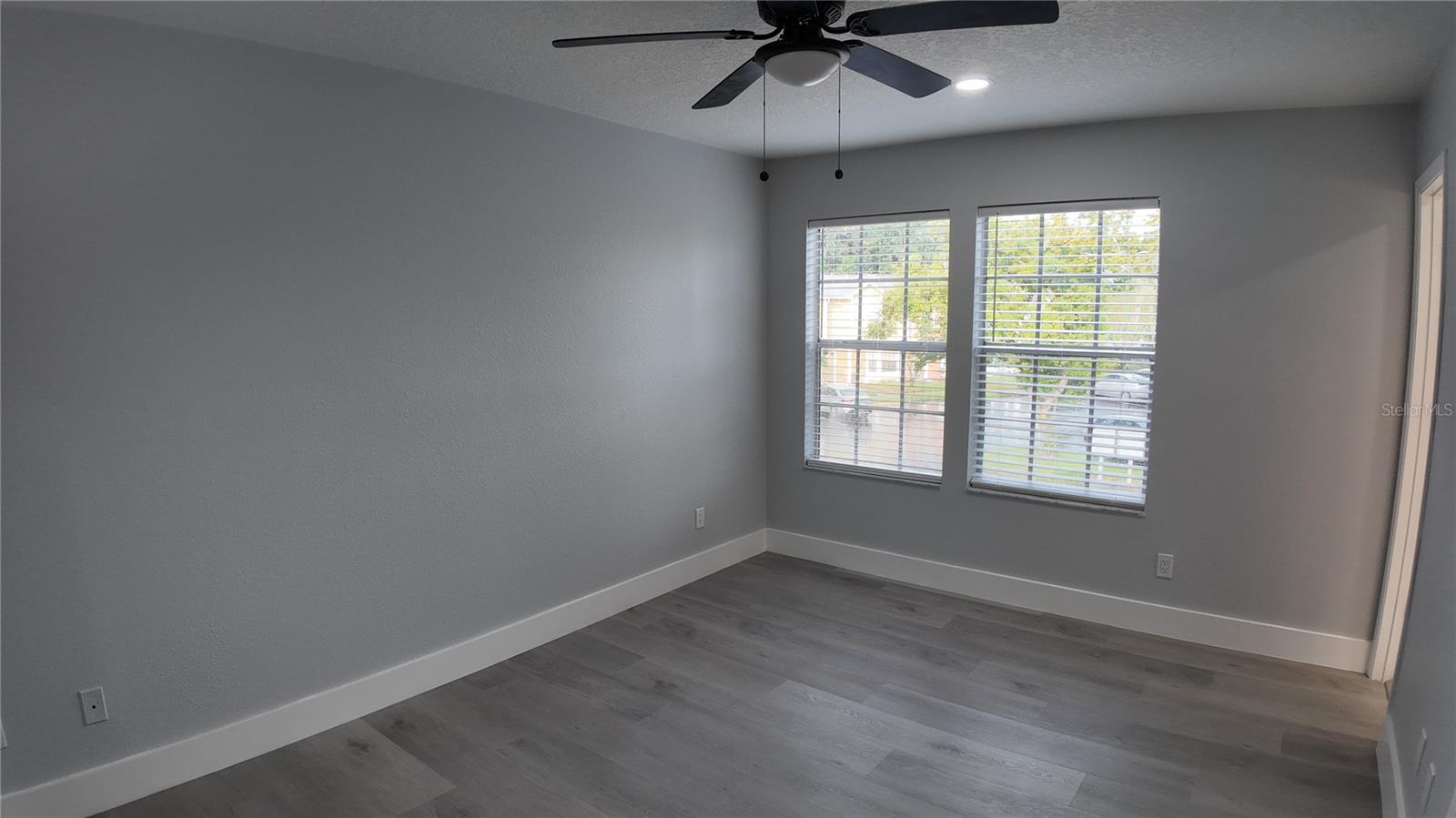 11742 Whitewing Ct Property Photo 10