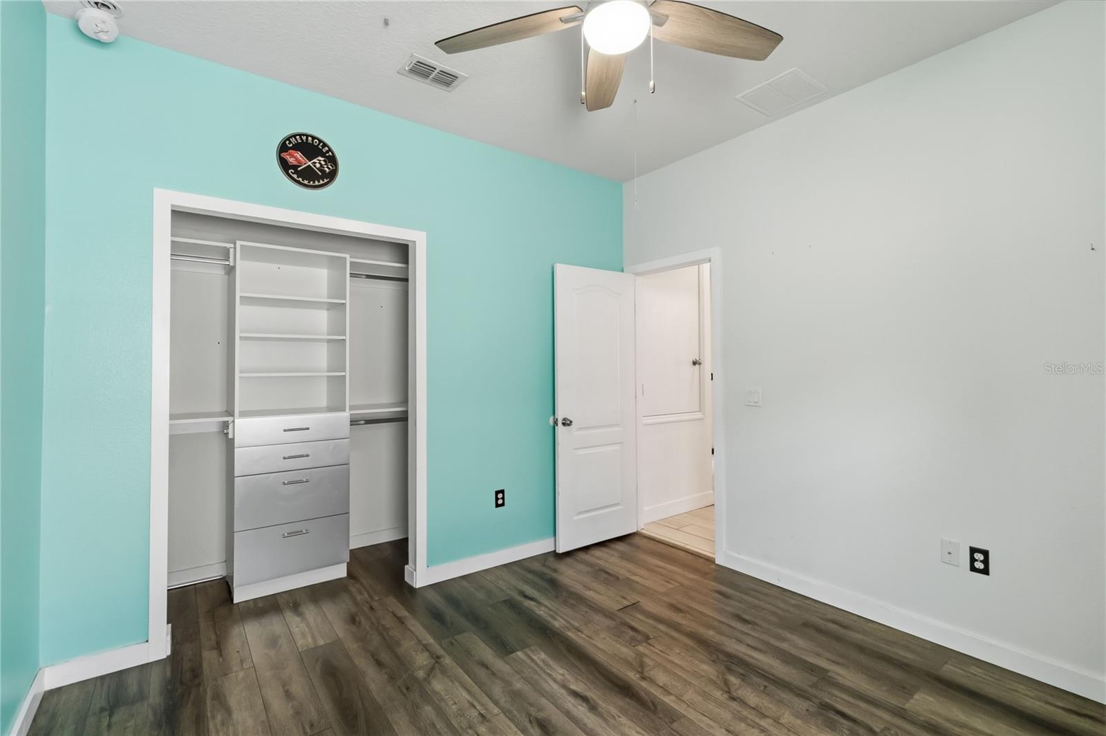 3053 Red Hawk Ln Property Photo 17