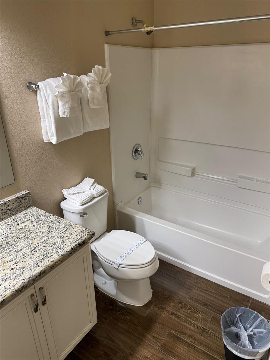 5148 Adelaide Dr Property Photo 14