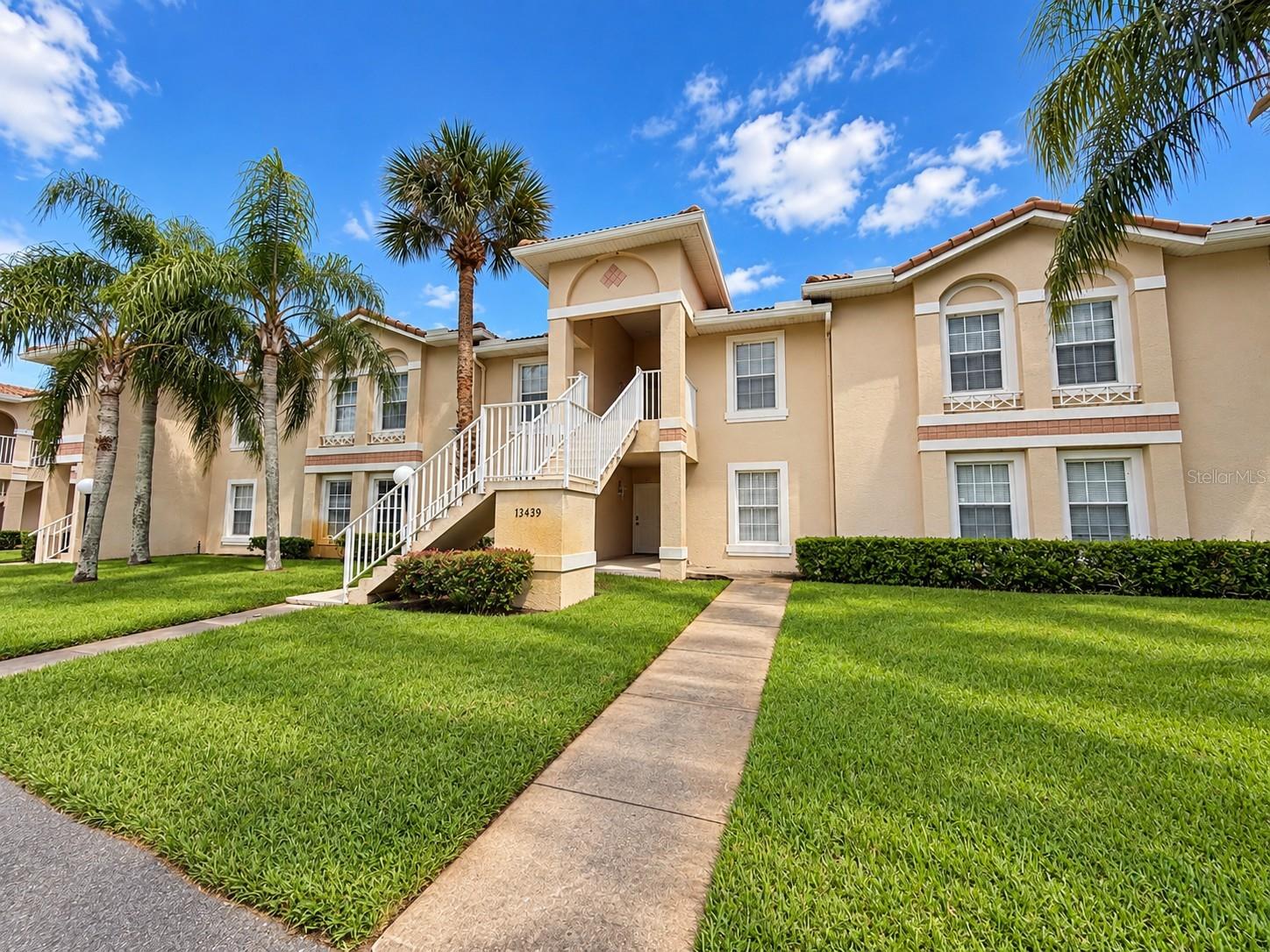 13439 Fairway Glen Dr #103 Property Photo 1