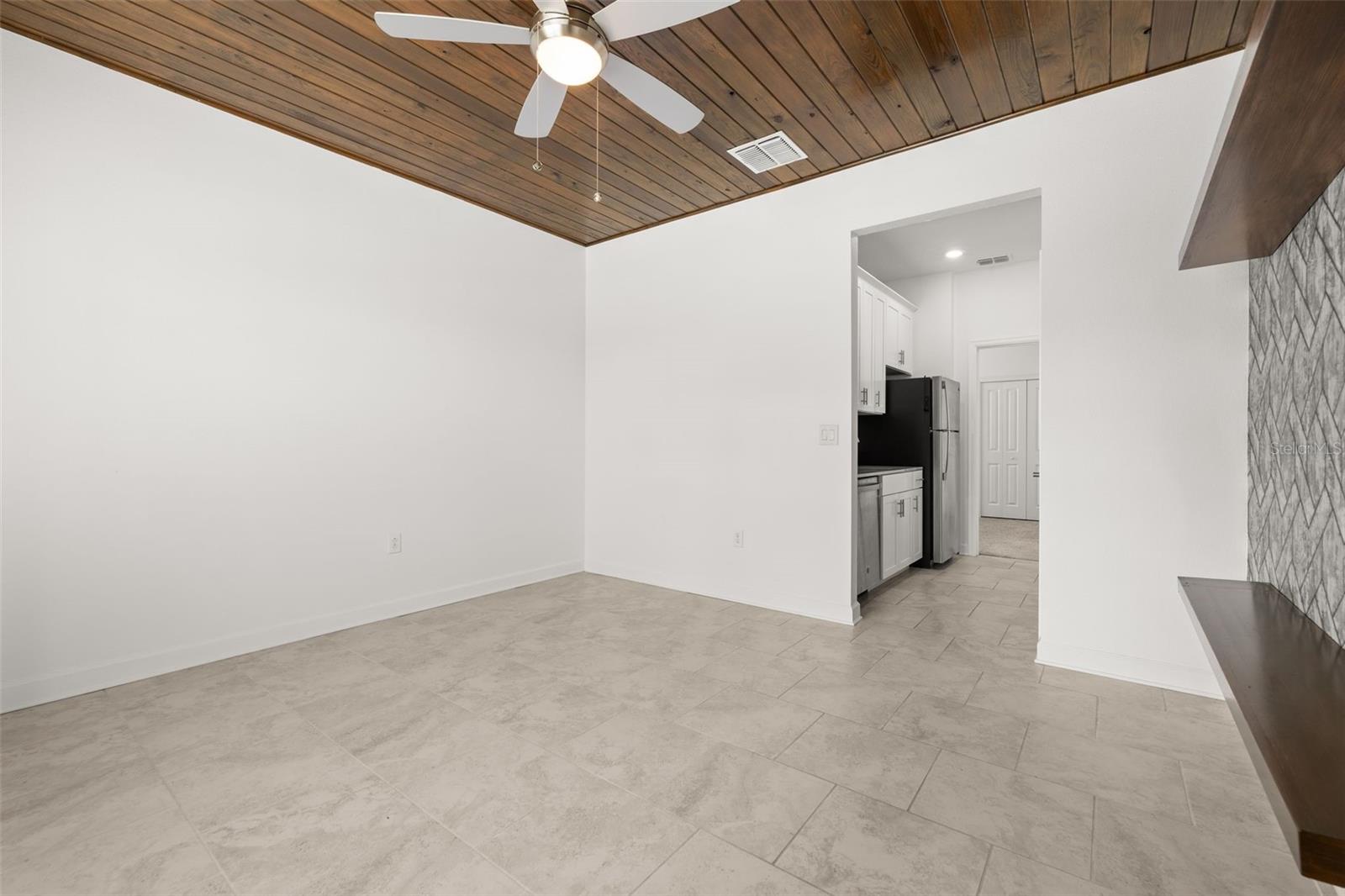 195 Preston Ave Property Photo 35
