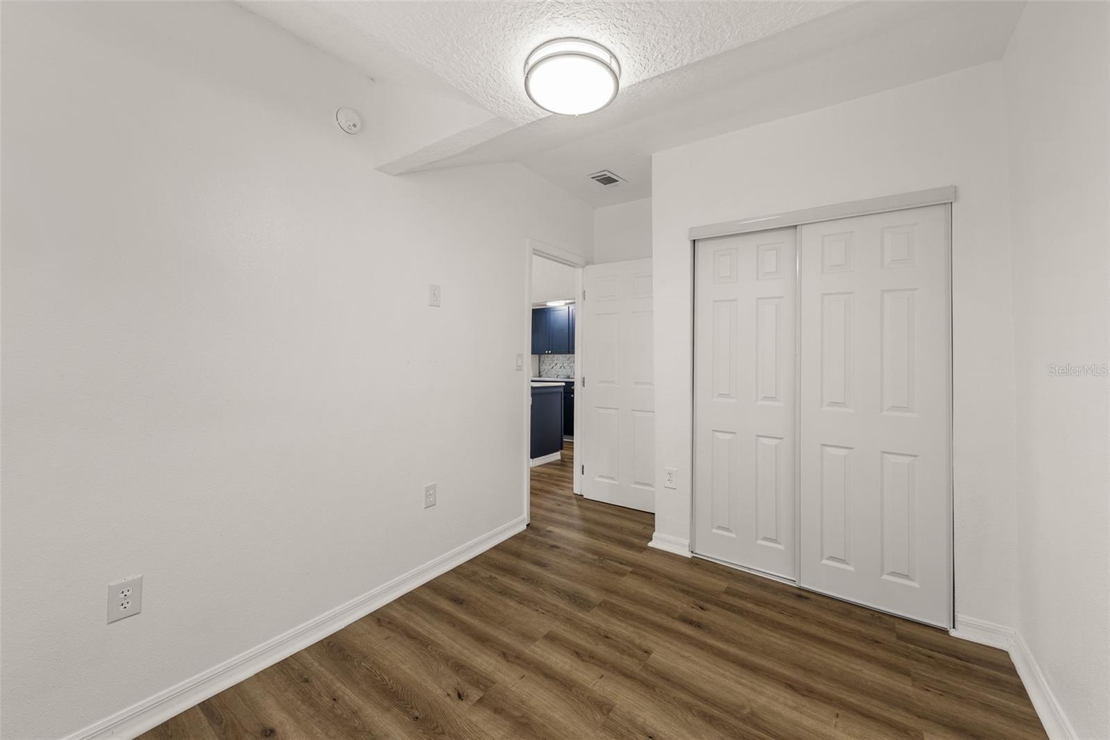 828 Booker Ave Property Photo 18
