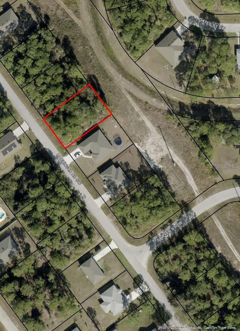 1073 HARLINGEN RD SW Property Photo 1