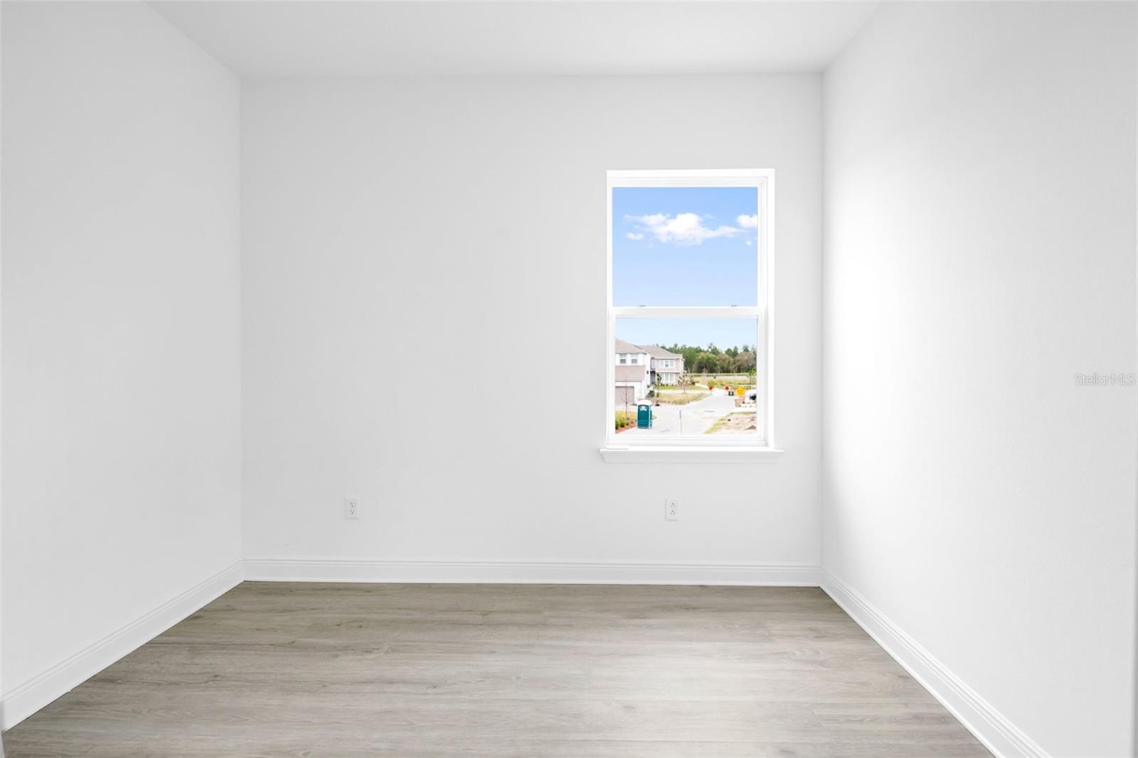 6492 Barnstorm Way Property Photo 23