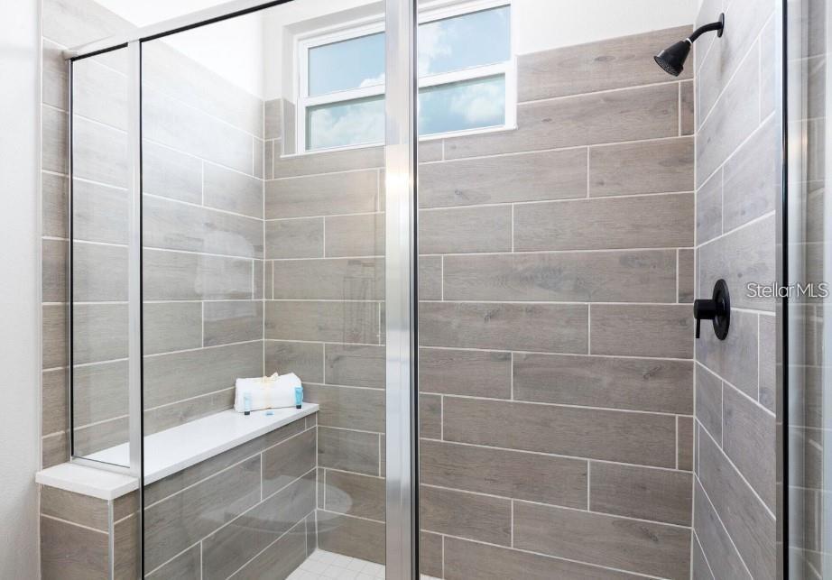 2104 Broome St Property Photo 9