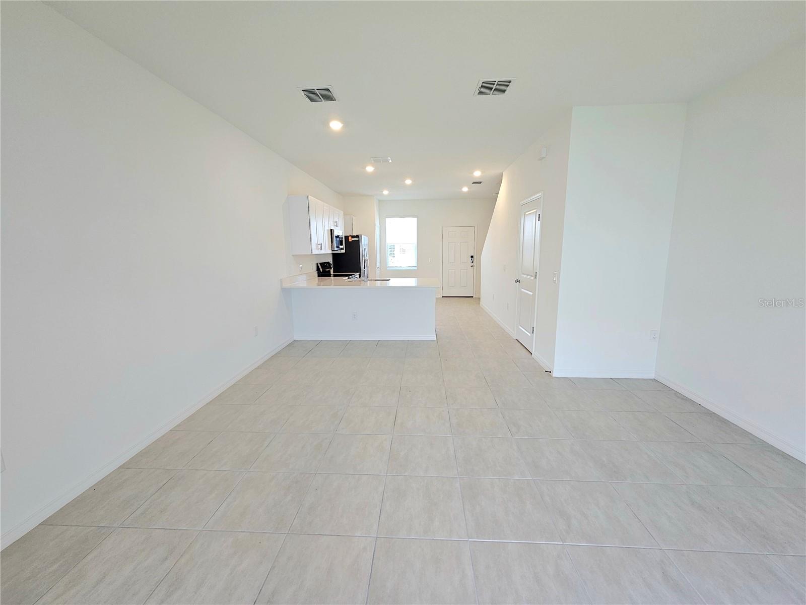 3098 Skyline Loop Property Photo 9