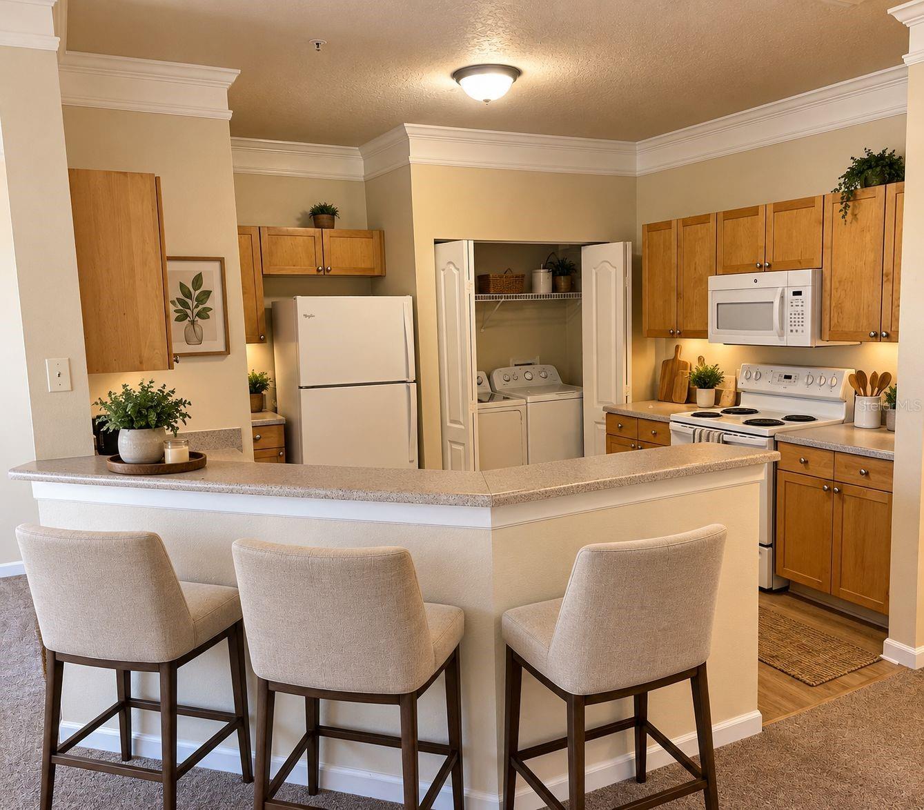 8842 Villa View Cir #301 Property Photo 7