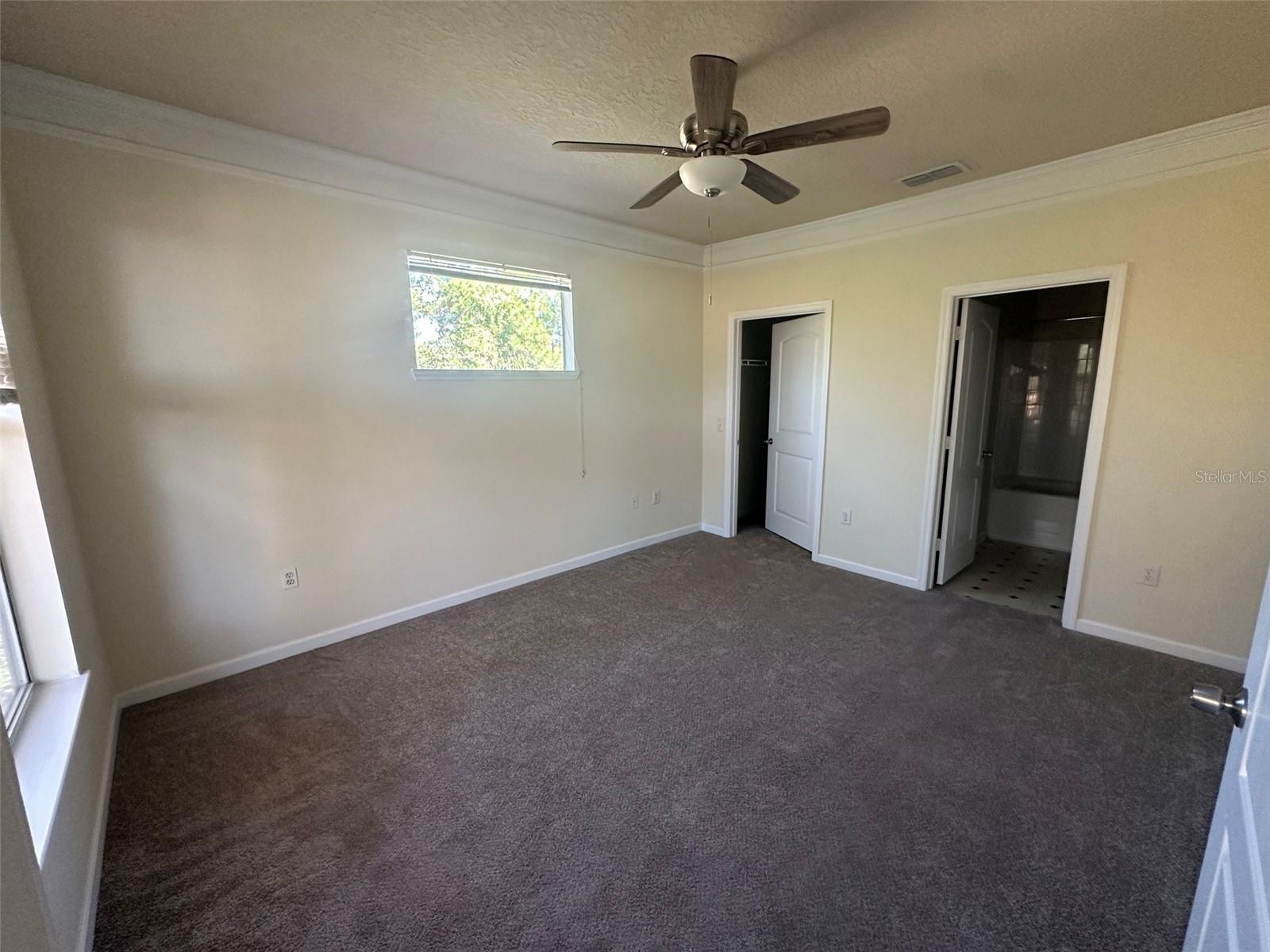 8842 Villa View Cir #301 Property Photo 10