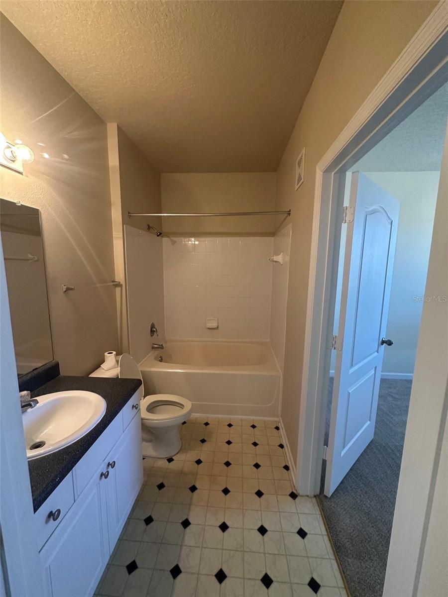 8842 Villa View Cir #301 Property Photo 18