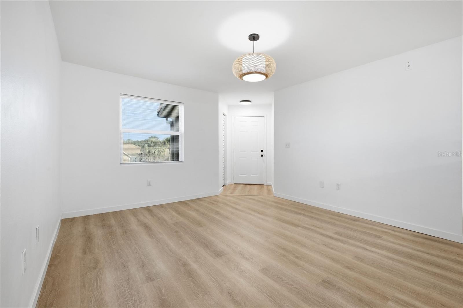 3038 Parkway Blvd #306 Property Photo 6