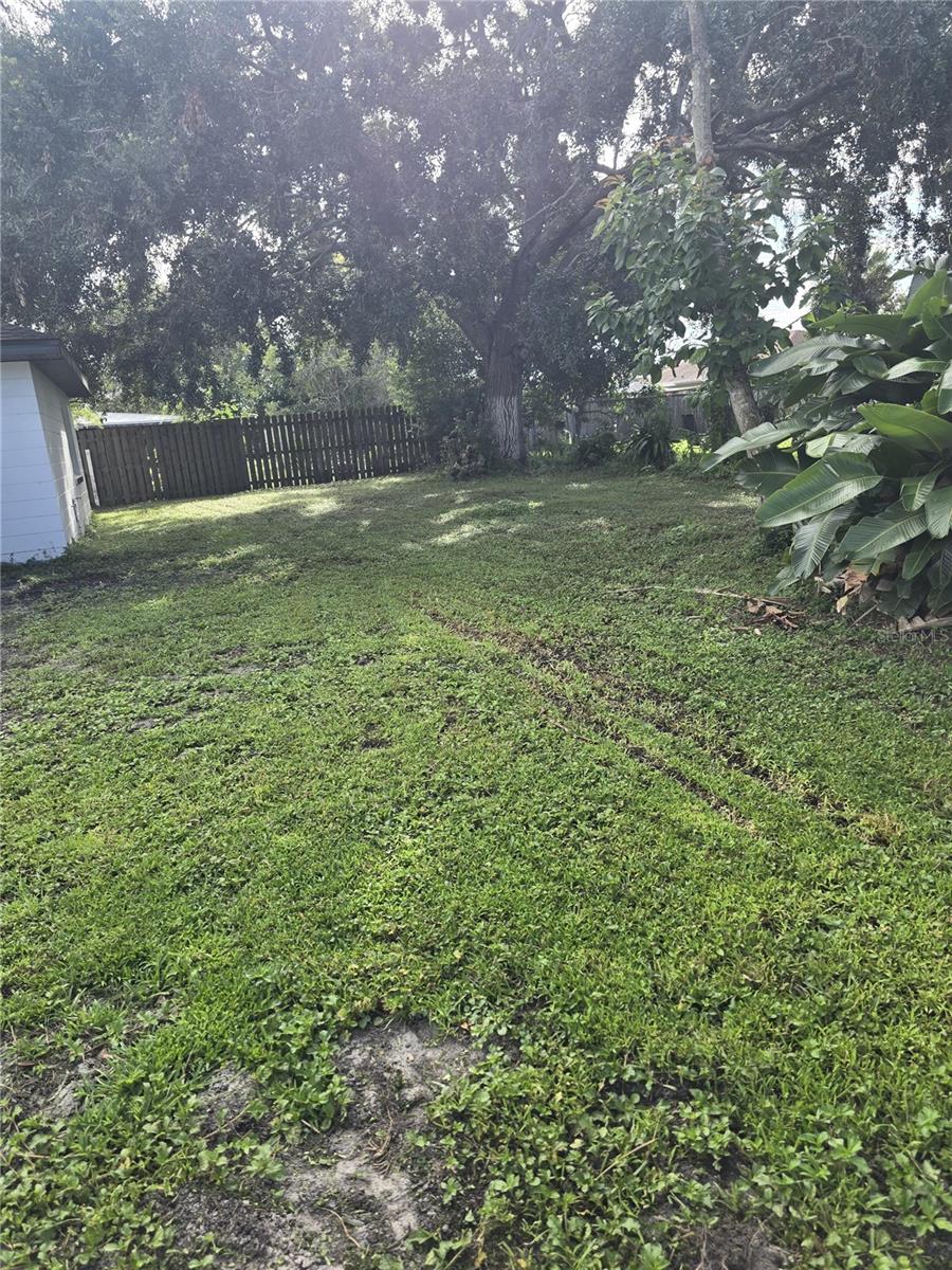 132 Acapulco Dr Property Photo 11