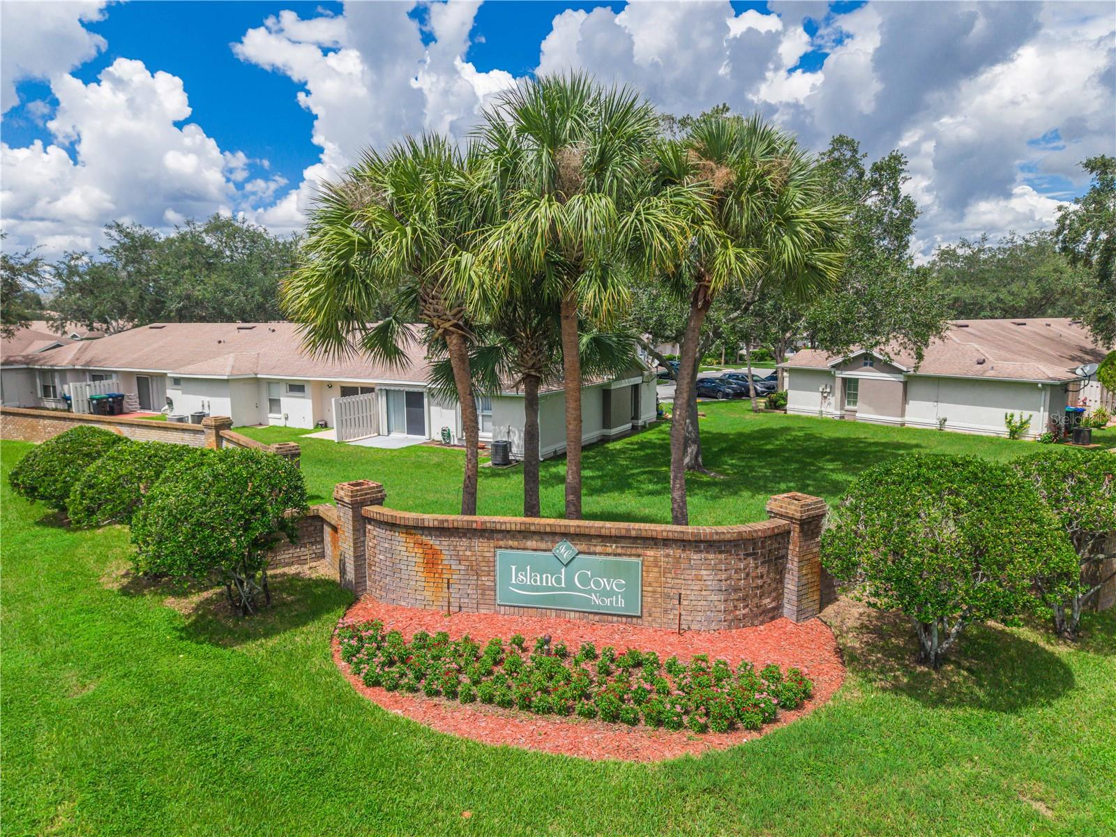 1226 Lucaya Cir Property Photo 18