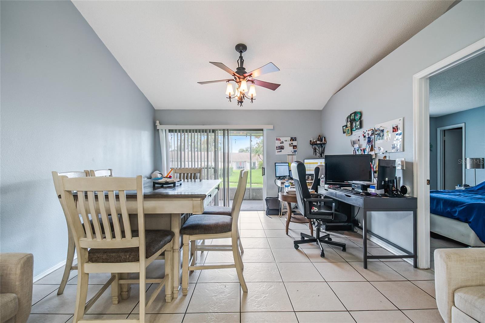 1226 Lucaya Cir Property Photo 41