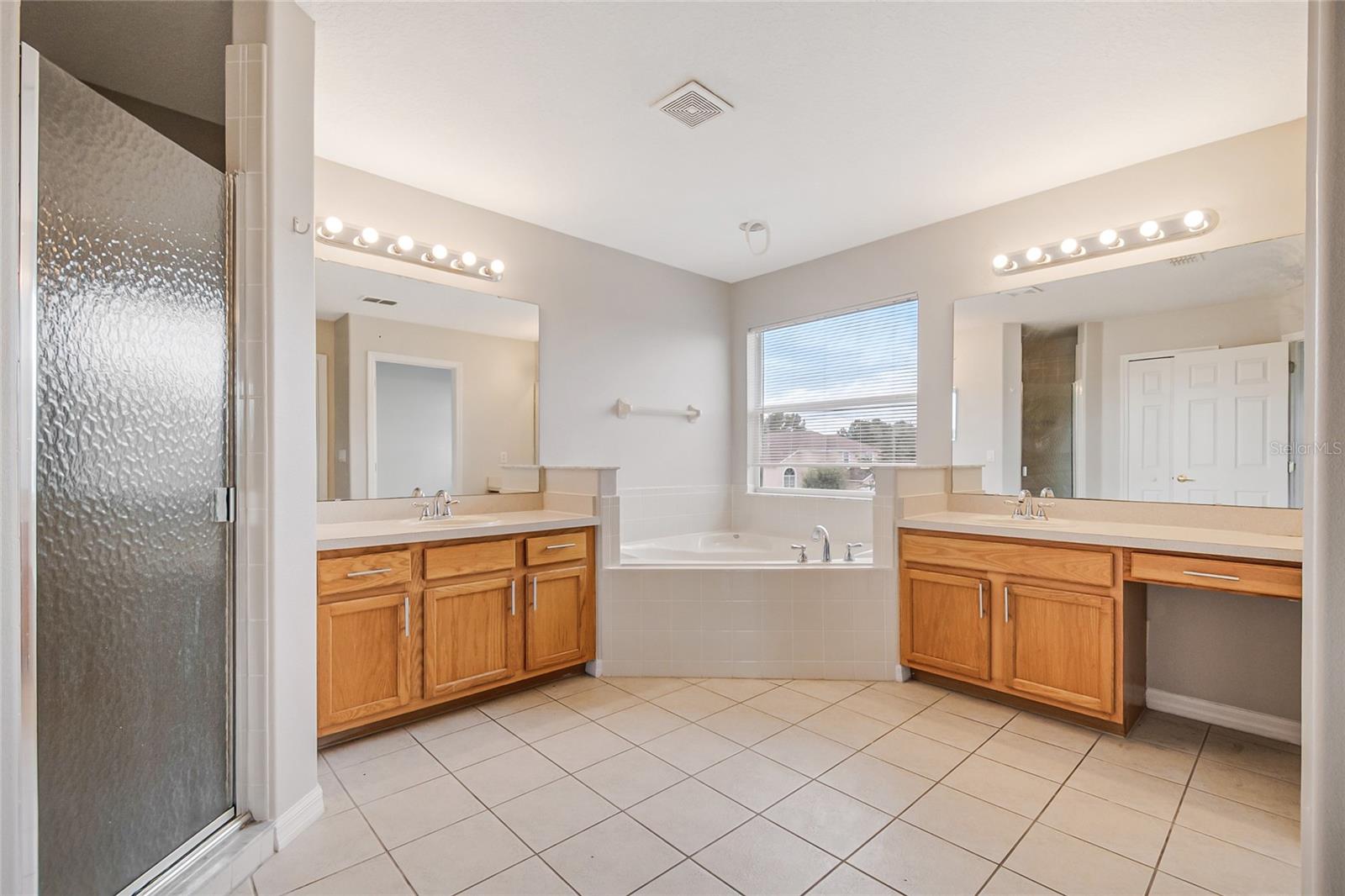 2887 Sweetspire Cir Property Photo 48