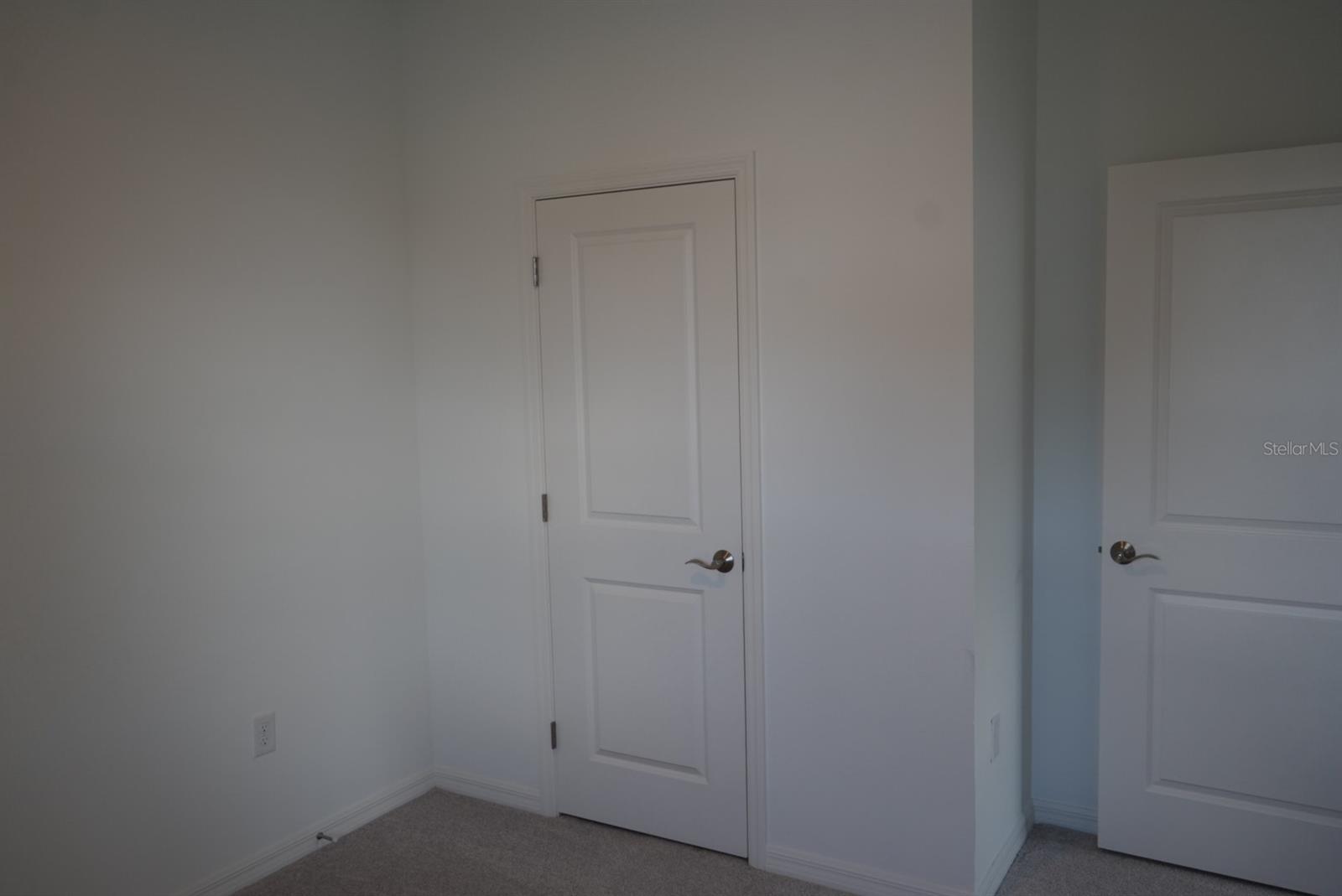 1849 Horsetail Dr Property Photo 4