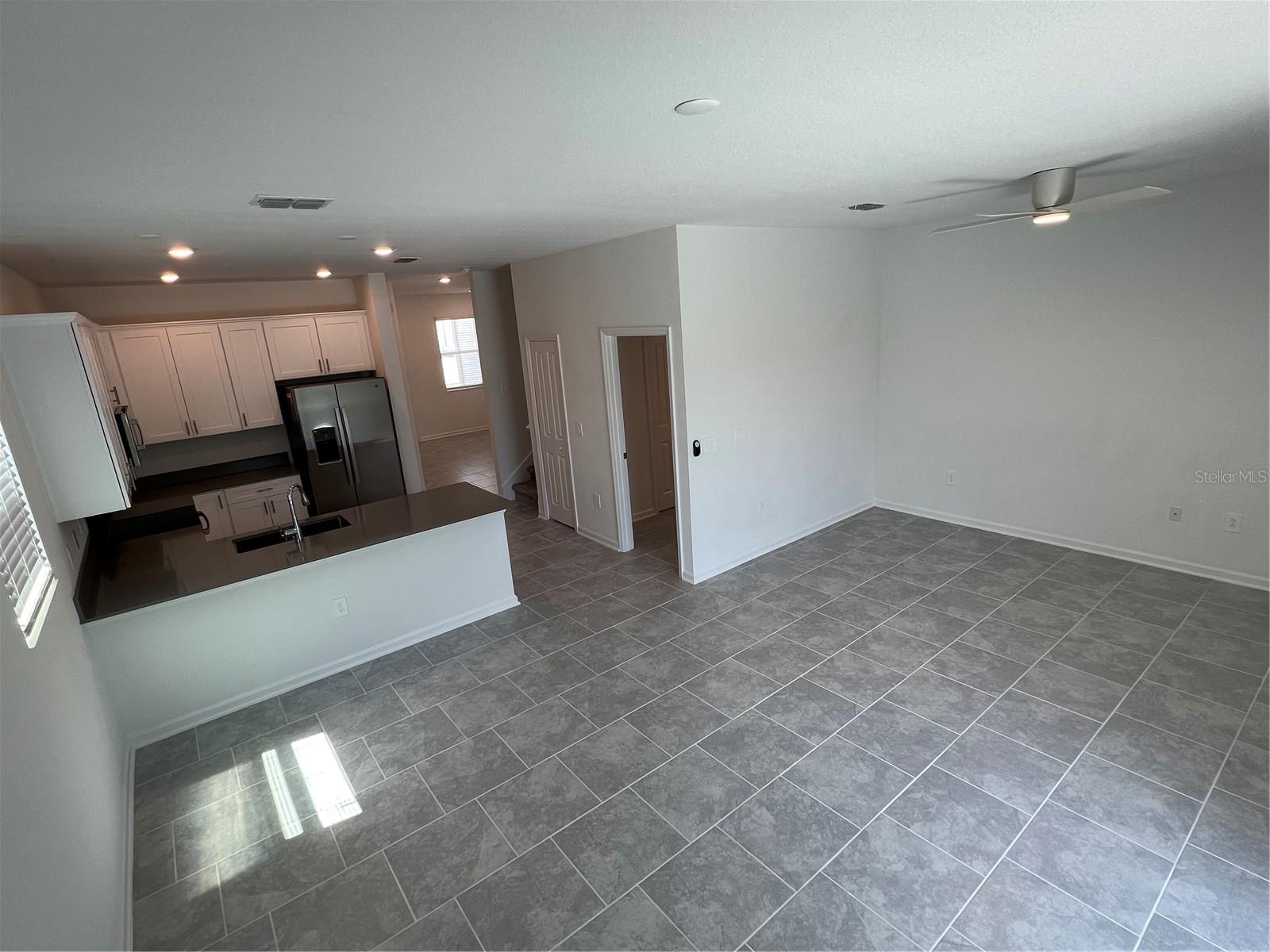 7497 Stone Creek Trl Property Photo 3