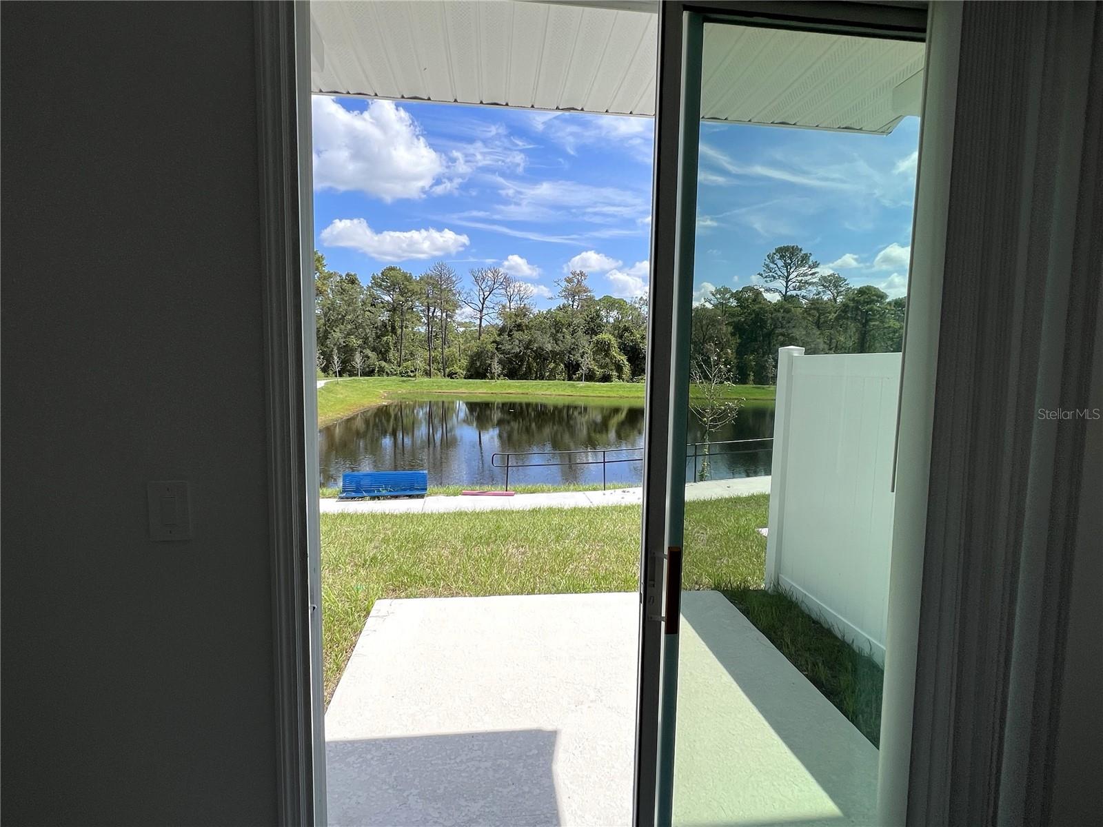 7497 Stone Creek Trl Property Photo 4