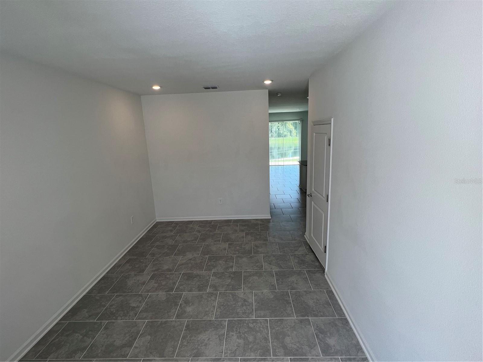 7497 Stone Creek Trl Property Photo 6