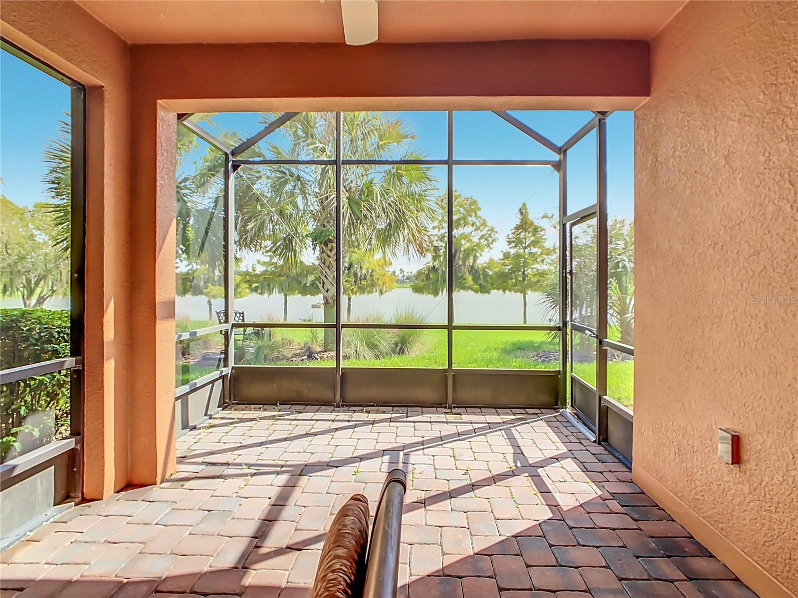 2358 Palm Tree Dr Property Photo 45