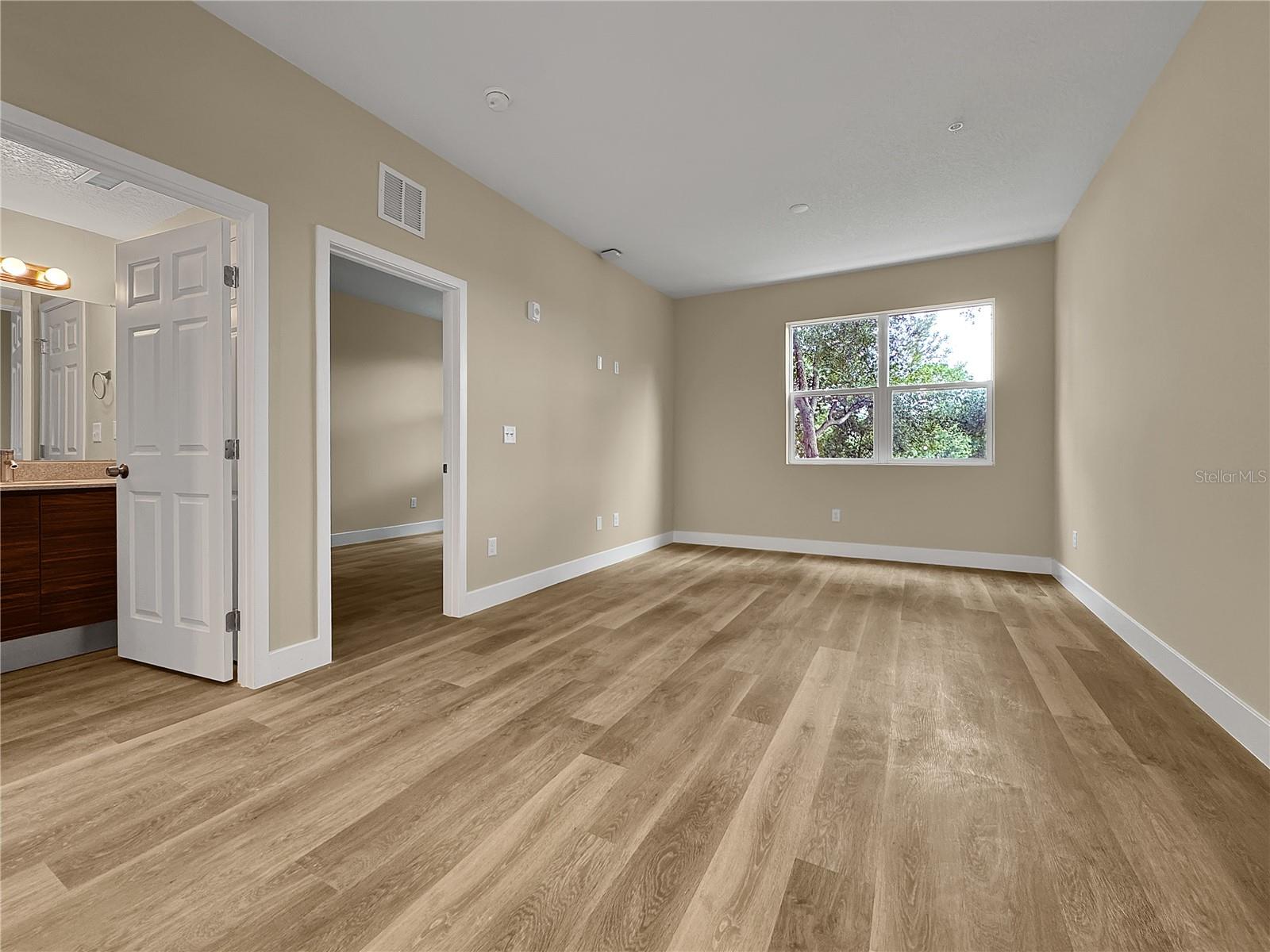 4424 S Texas Ave #1-213 Property Photo 2
