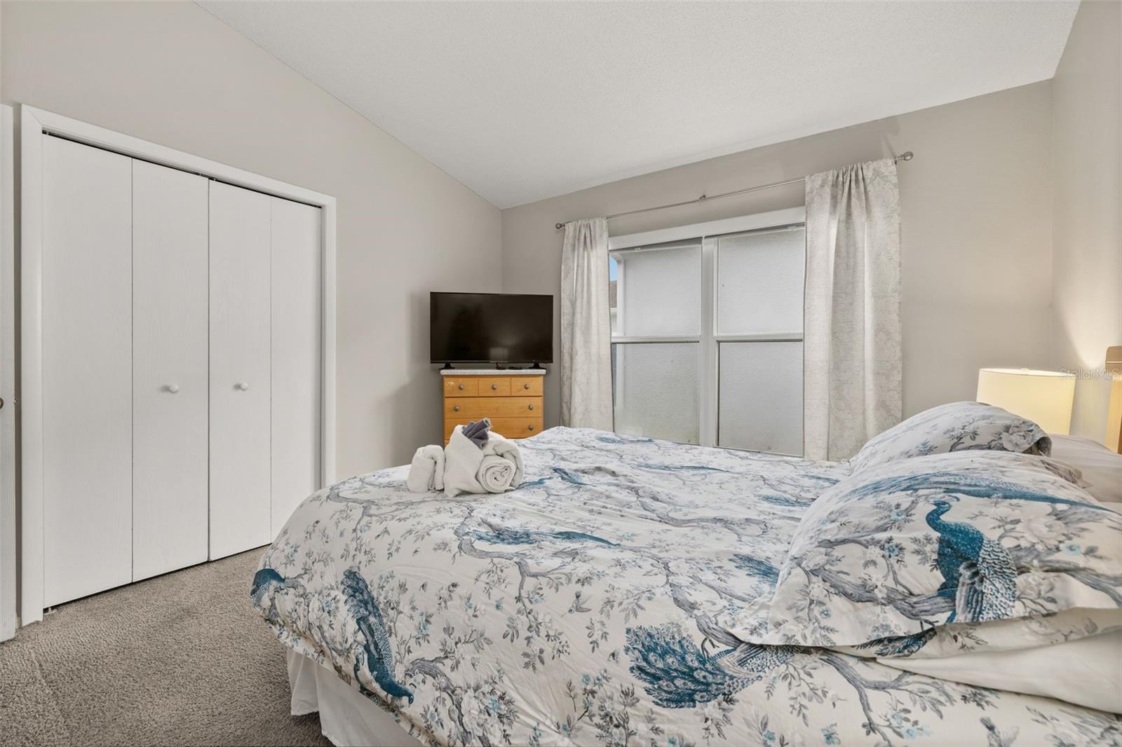 425 Castlemain Cir Property Photo 29