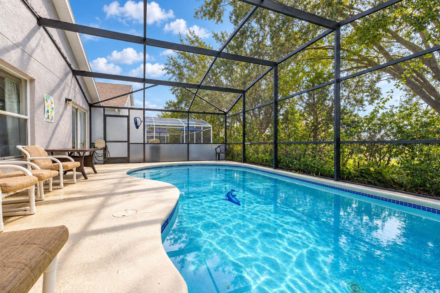 425 Castlemain Cir Property Photo 41
