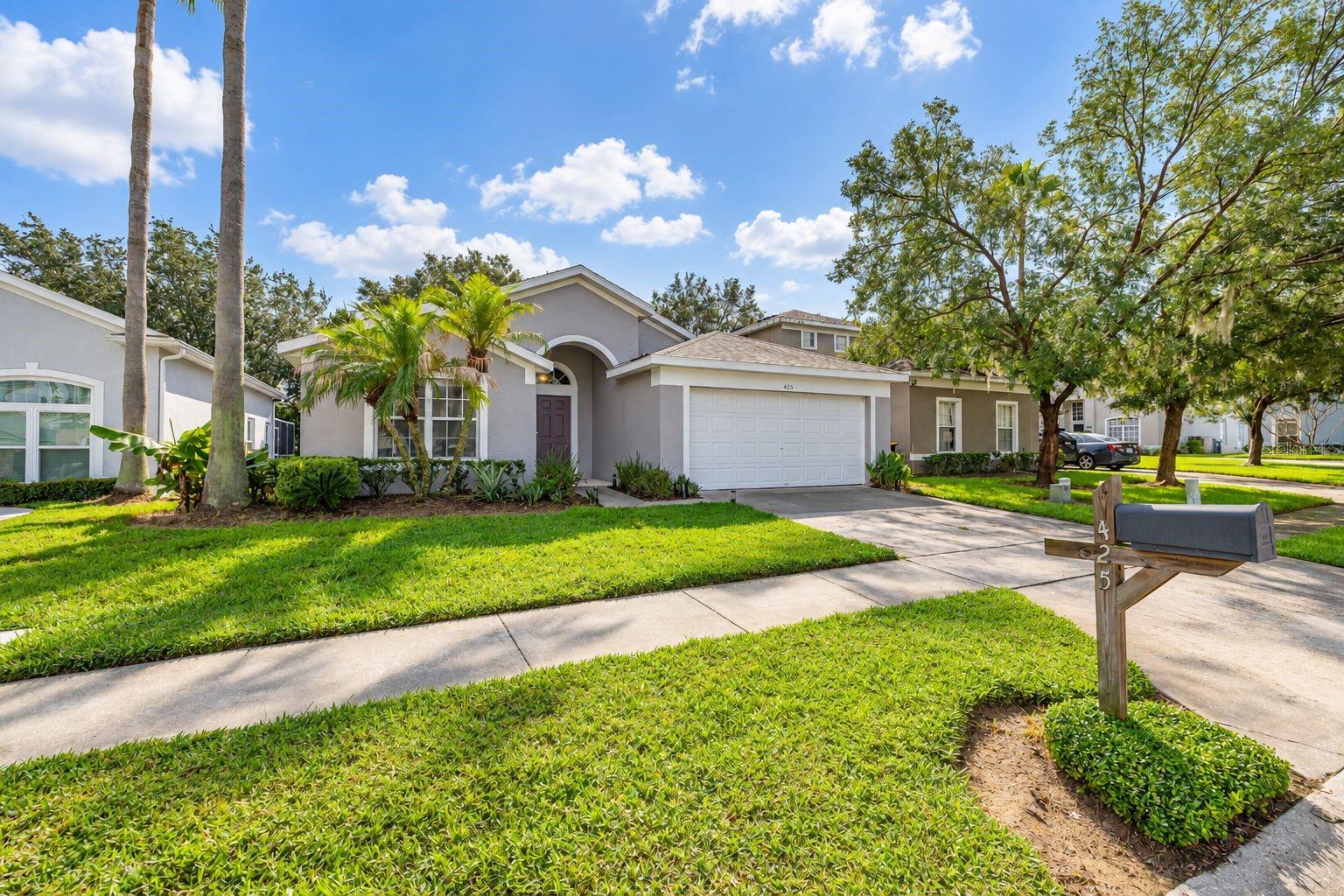 425 Castlemain Cir Property Photo 45
