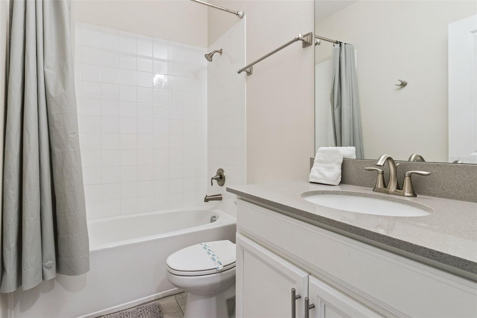8996 Cabot Cliffs Dr Property Photo 32