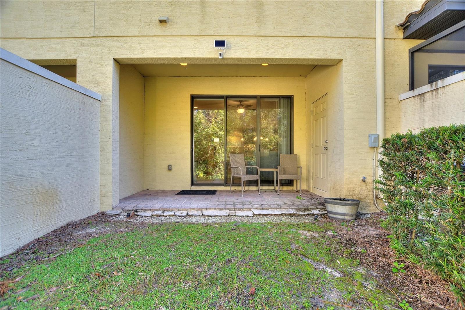 8205 Roseville Blvd Property Photo 27