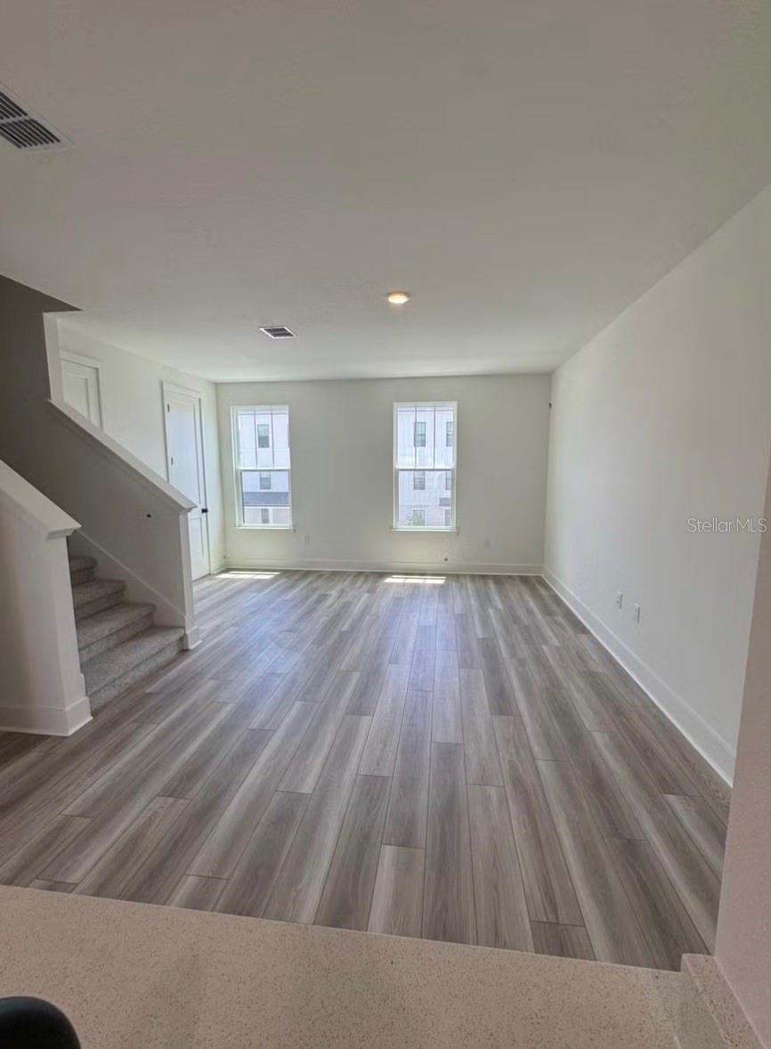 15069 Groveside Rd Property Photo 4