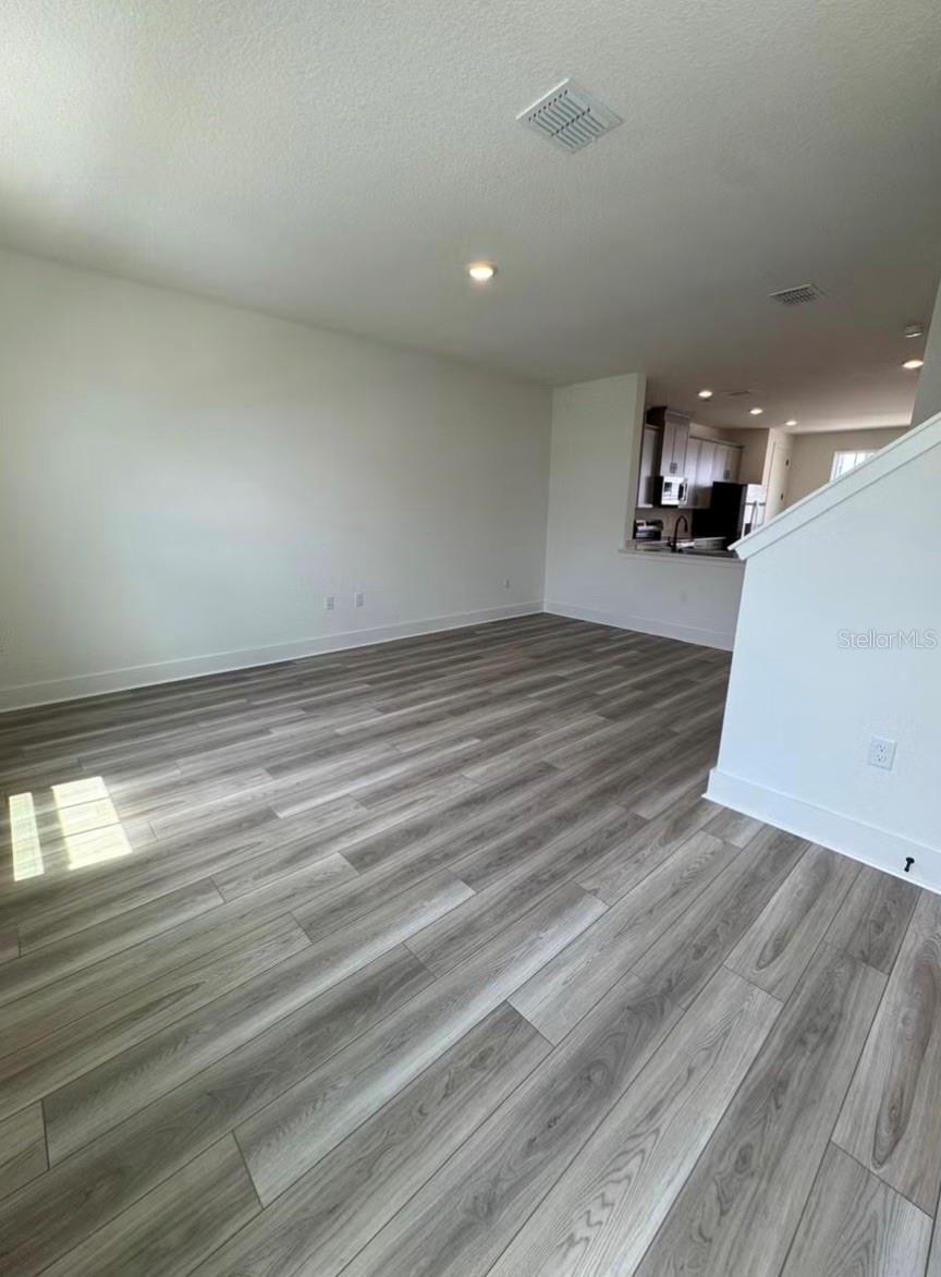 15069 Groveside Rd Property Photo 6