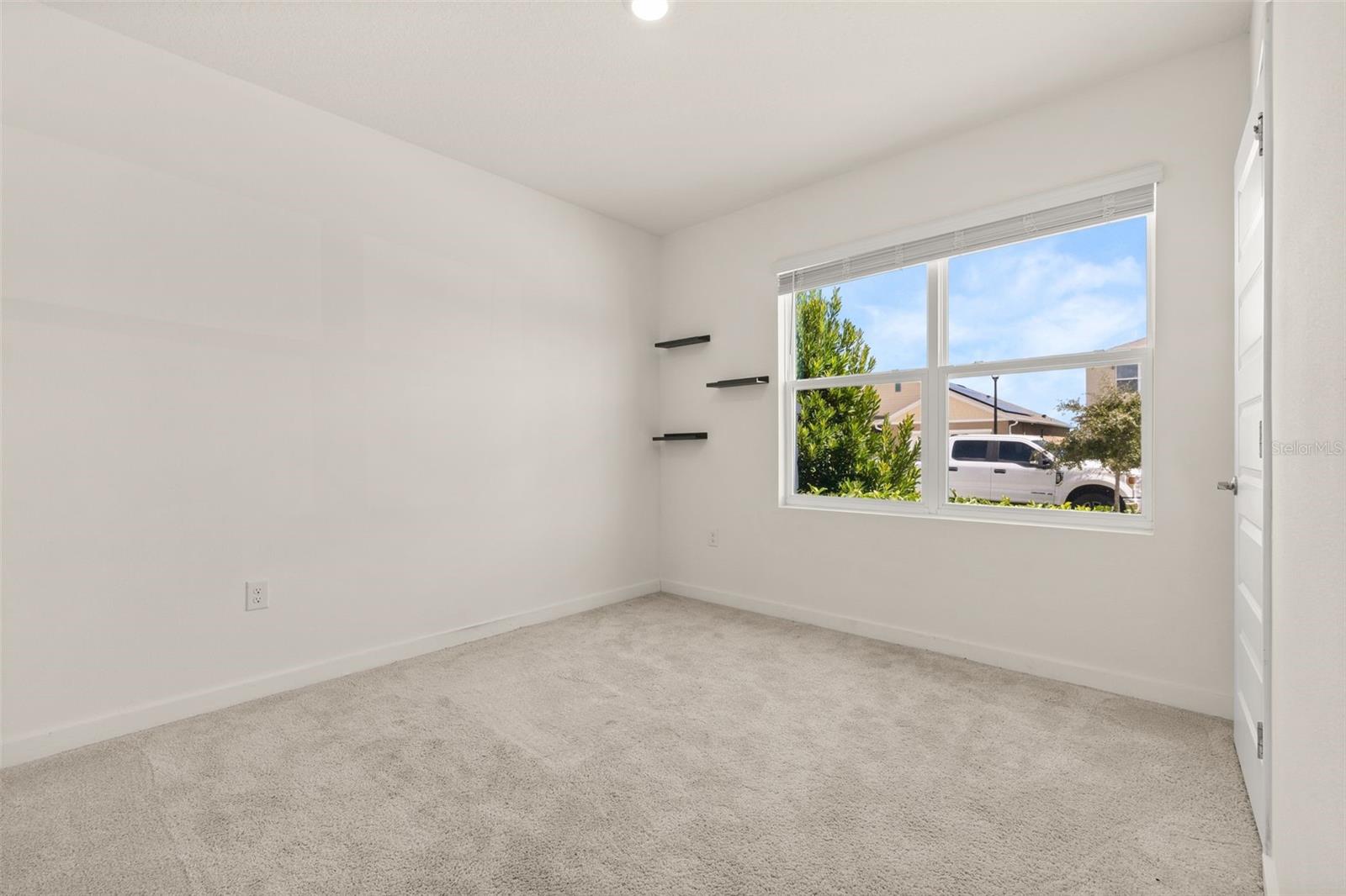 5154 Tana Ter Property Photo 7