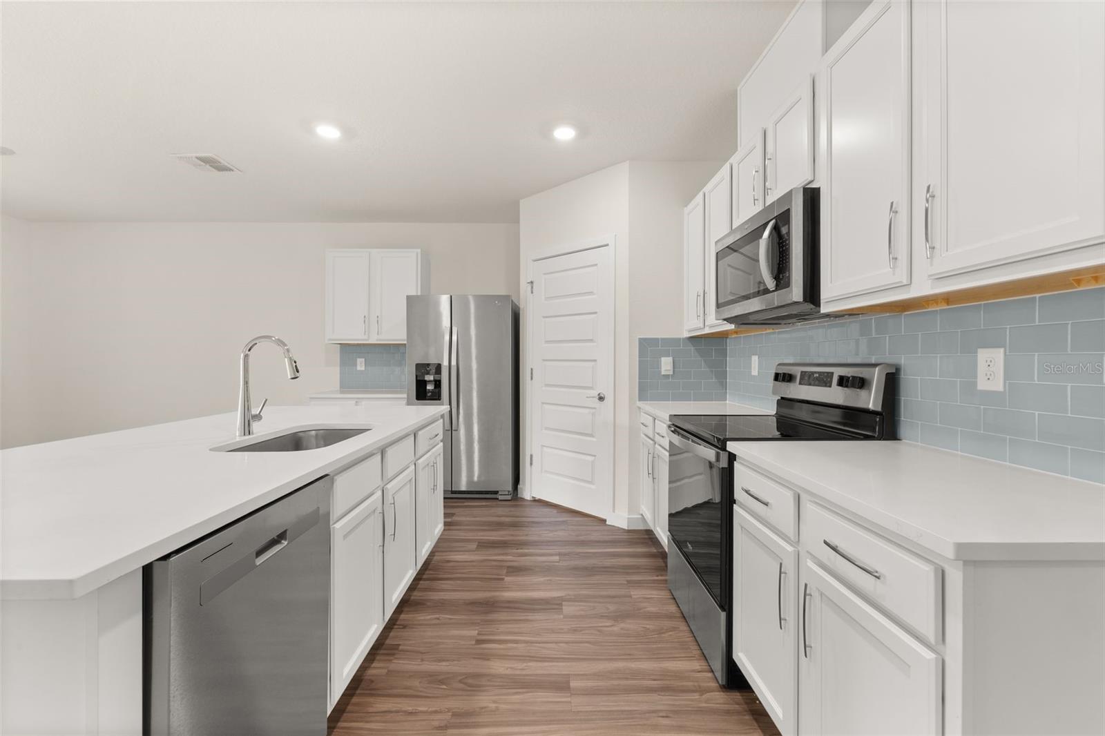 5154 Tana Ter Property Photo 17