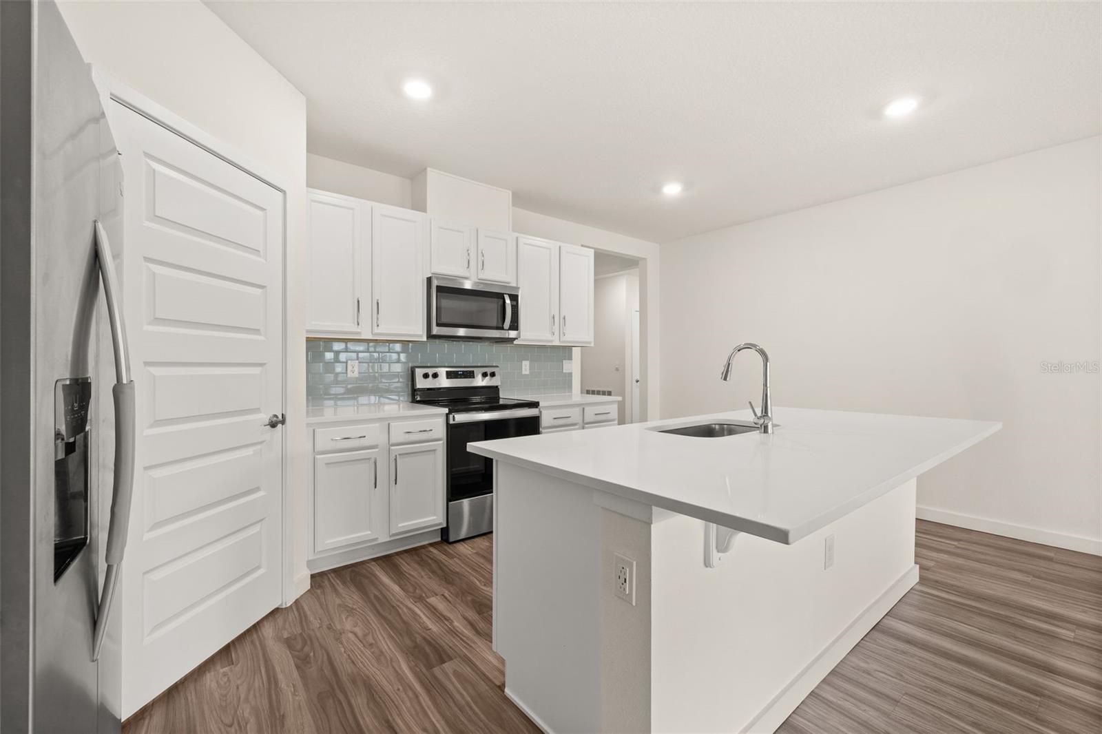 5154 Tana Ter Property Photo 21